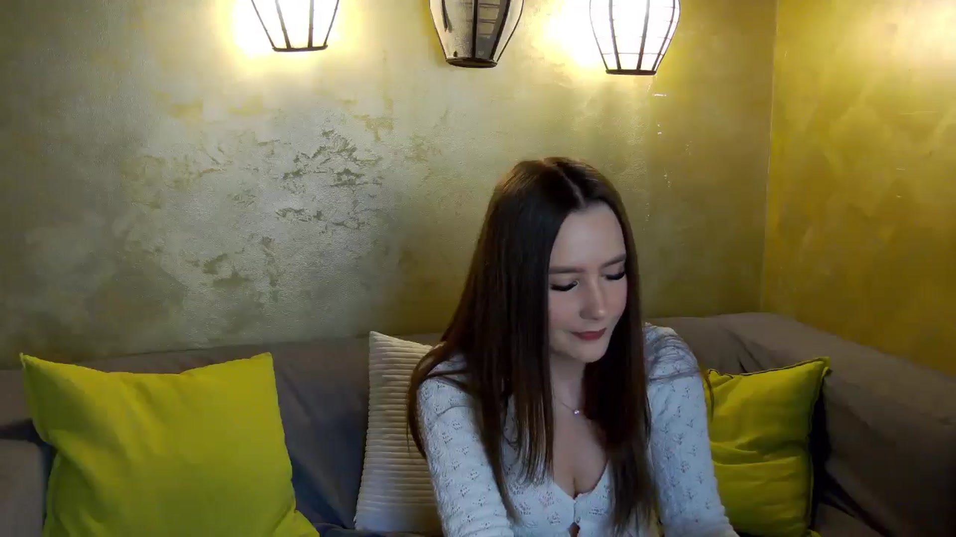 Gallery image thumbnail from Radiance's myfreecams stream on, 02/15/2026, 15:12 image 18 of 20
