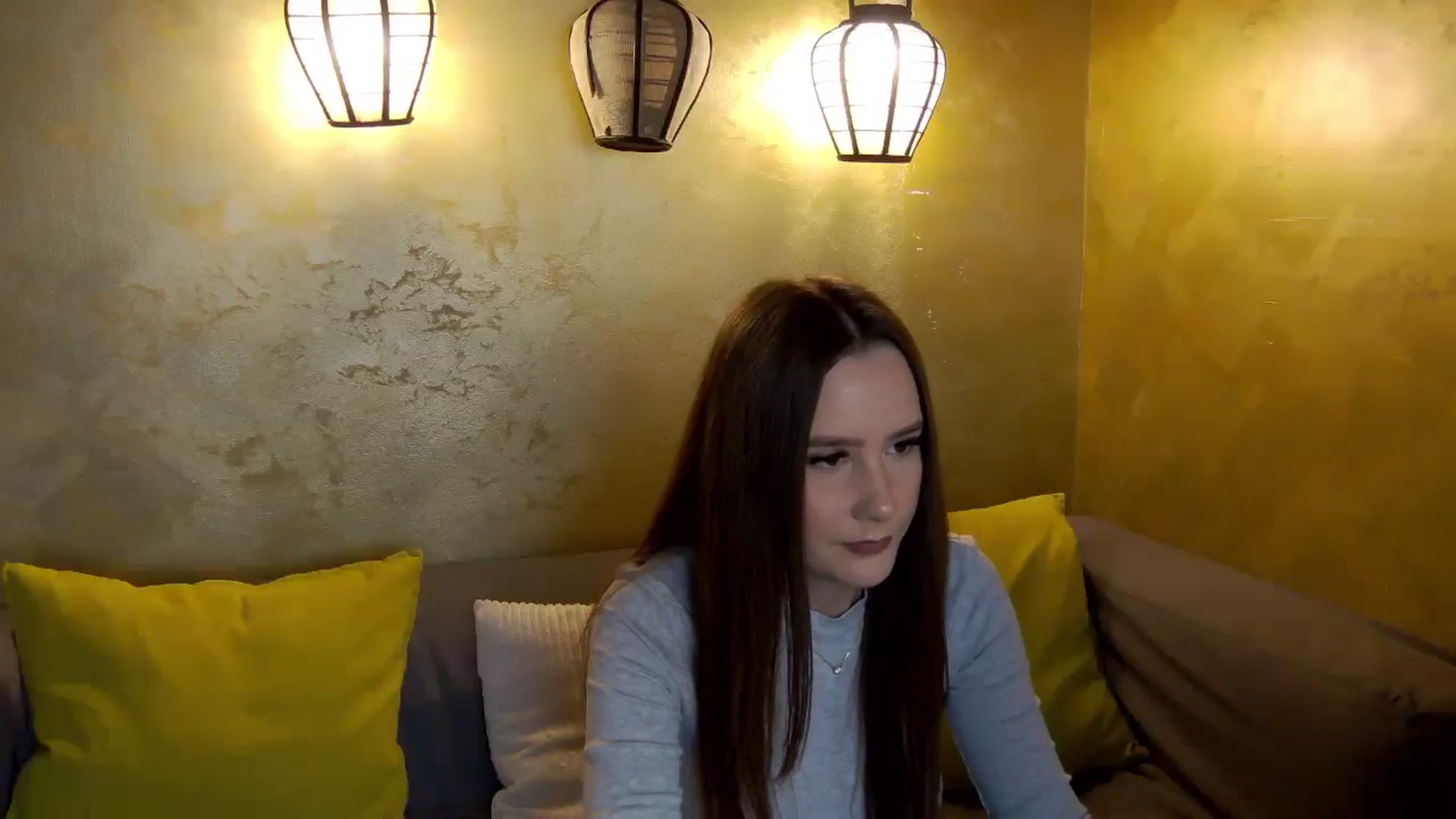 Gallery image thumbnail from Radiance's myfreecams stream on, 02/19/2026, 14:54 image 4 of 20