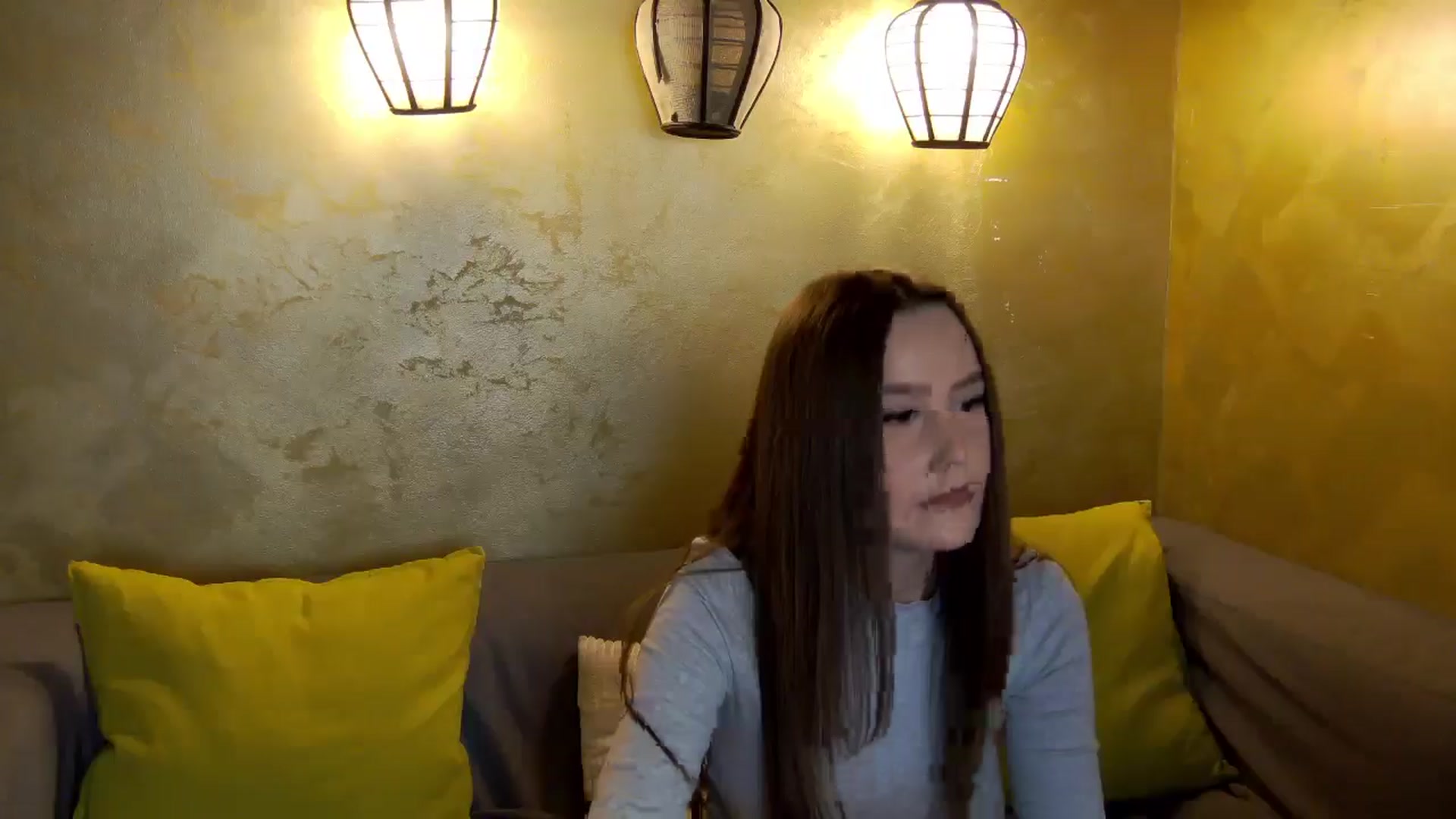 Gallery image thumbnail from Radiance's myfreecams stream on, 02/19/2026, 16:05 image 18 of 20