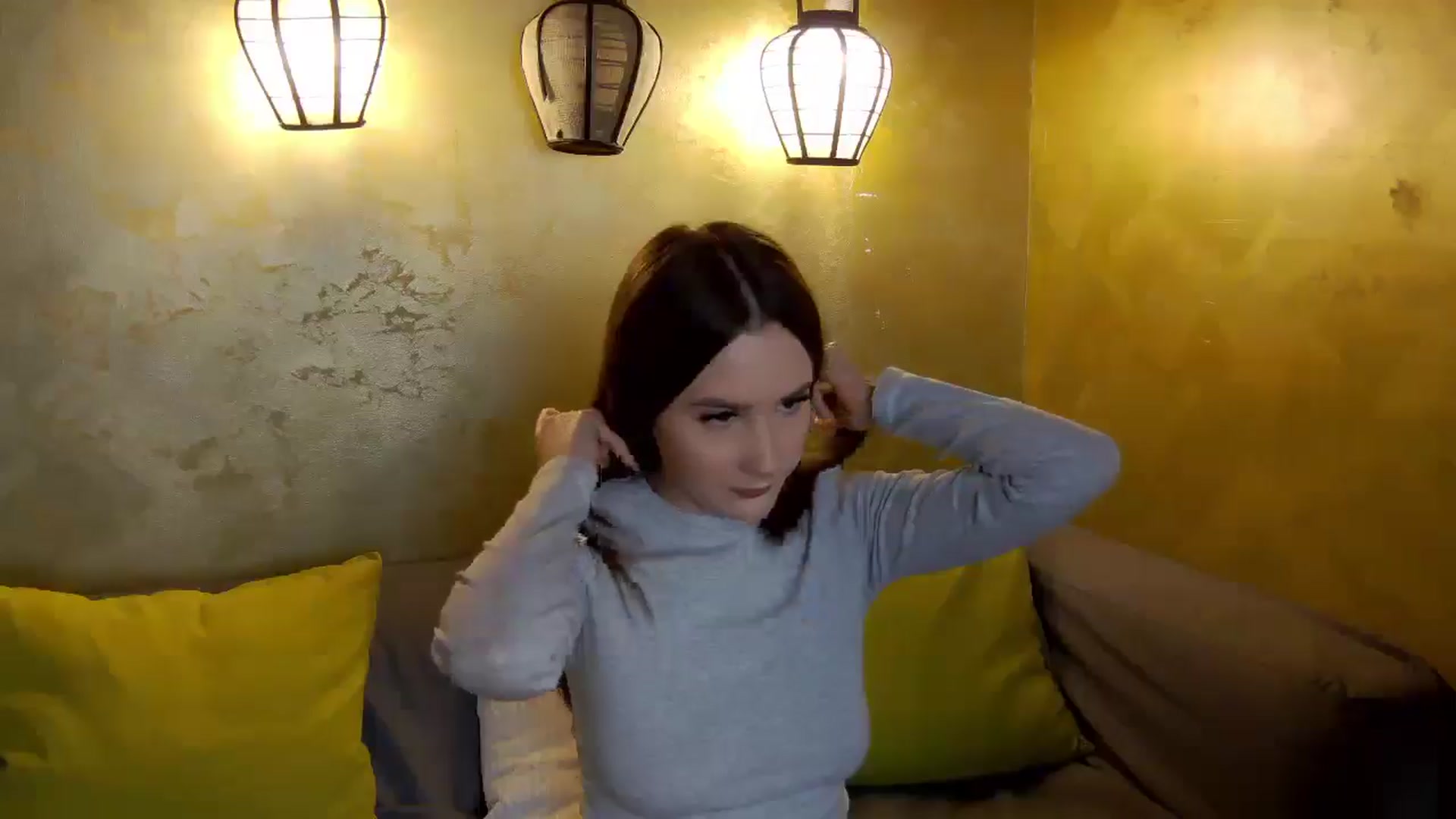 Gallery image thumbnail from Radiance's myfreecams stream on, 02/19/2026, 19:16 image 8 of 20