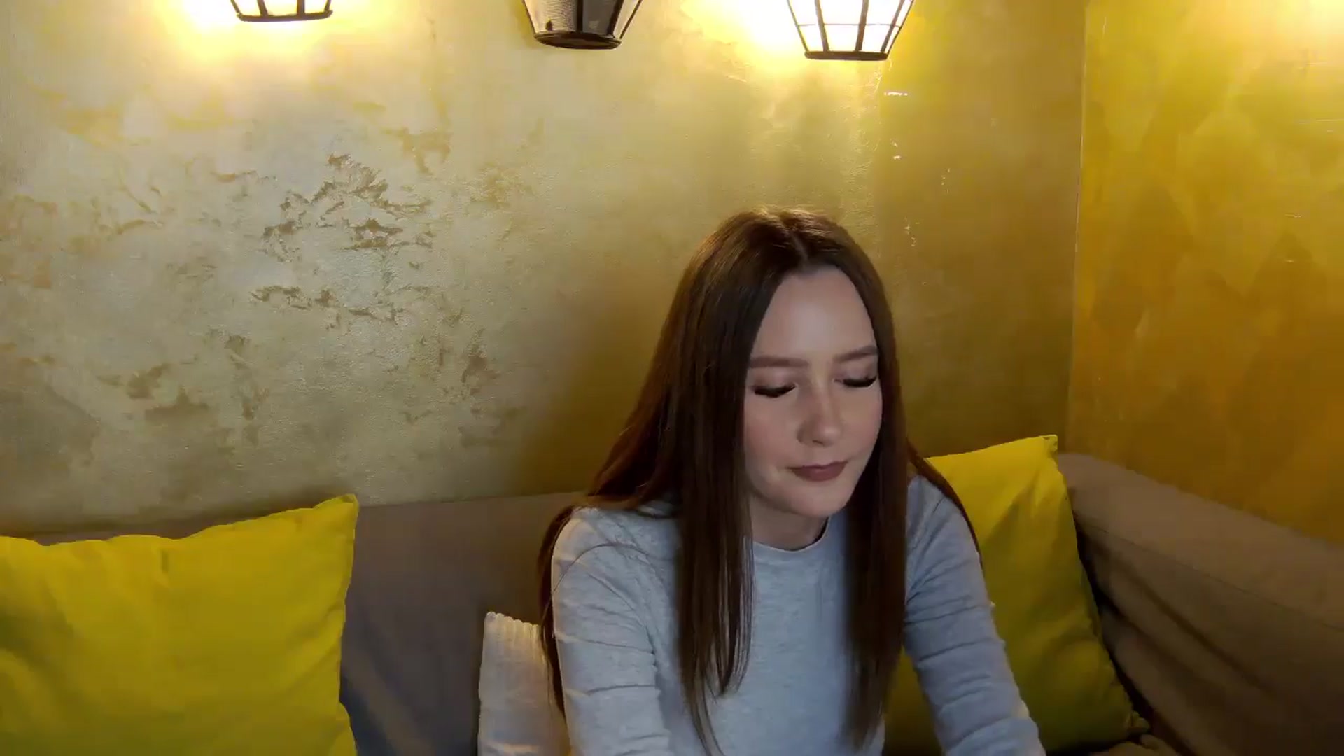 Gallery image thumbnail from Radiance's myfreecams stream on, 02/19/2026, 19:16 image 20 of 20