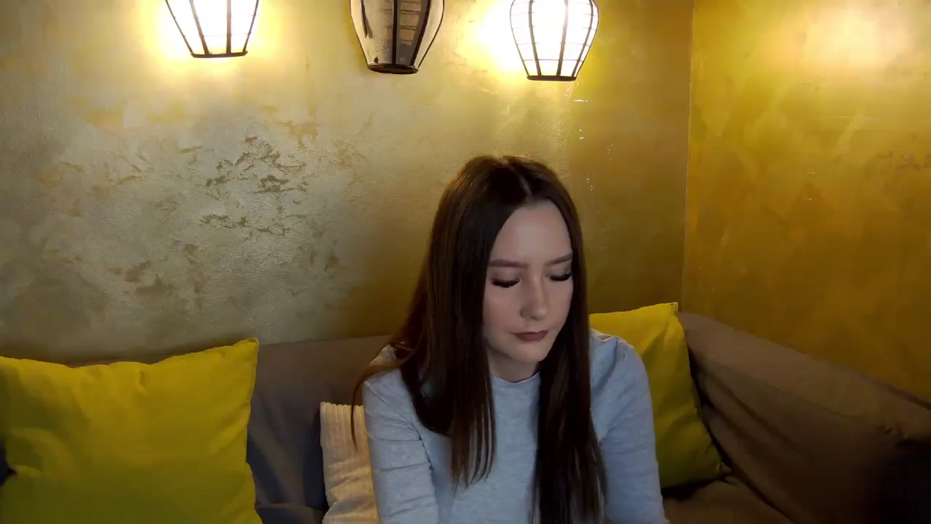 Gallery image thumbnail from Radiance's myfreecams stream on, 02/19/2026, 19:16 image 9 of 20