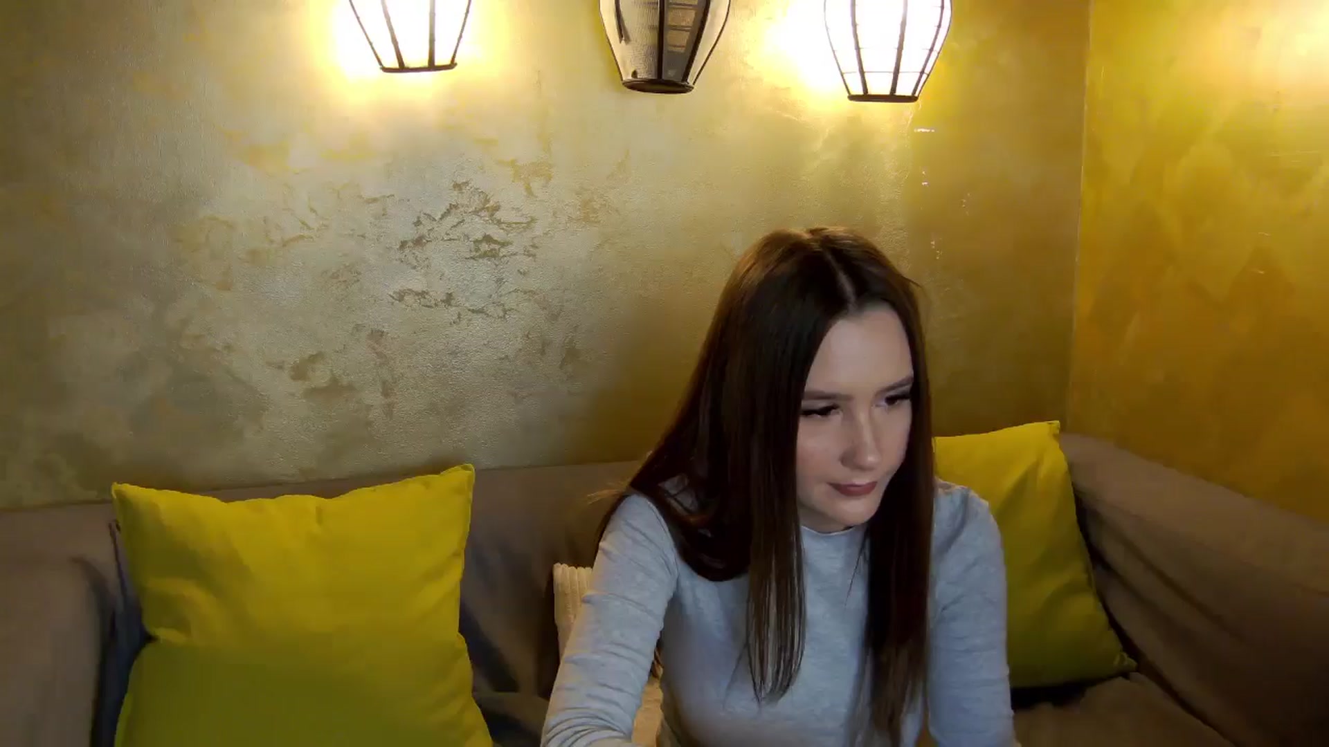 Gallery image thumbnail from Radiance's myfreecams stream on, 02/19/2026, 21:00 image 19 of 20