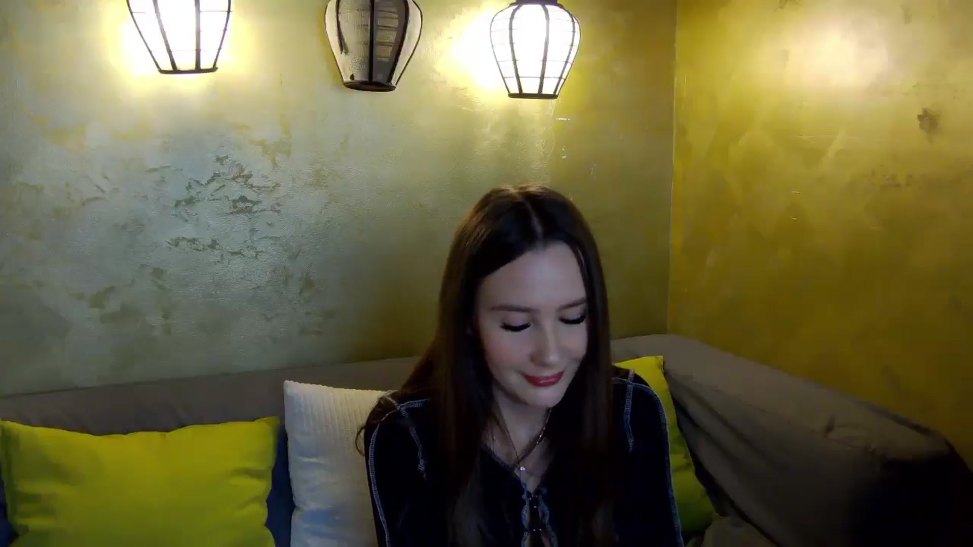 Gallery image thumbnail from Radiance's myfreecams stream on, 02/20/2026, 21:22 image 20 of 20