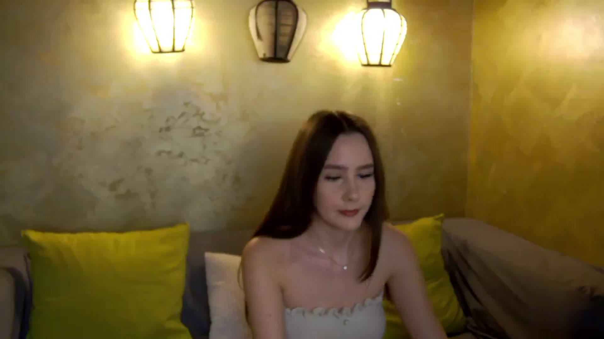 Gallery image thumbnail from Radiance's myfreecams stream on, 02/25/2026, 18:04 image 18 of 20