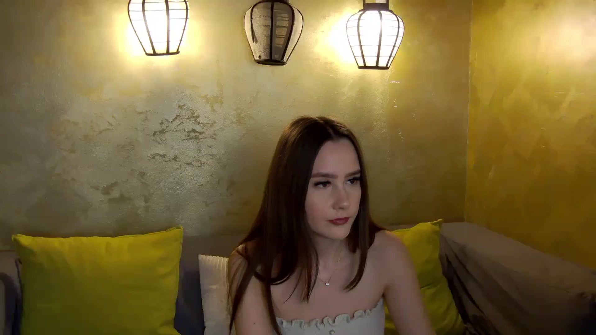 Gallery image thumbnail from Radiance's myfreecams stream on, 02/25/2026, 18:04 image 3 of 20