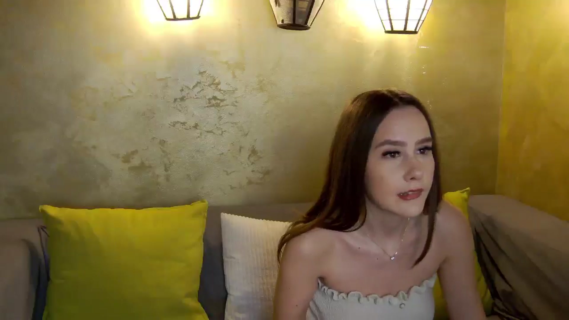 Gallery image thumbnail from Radiance's myfreecams stream on, 02/25/2026, 19:24 image 15 of 20