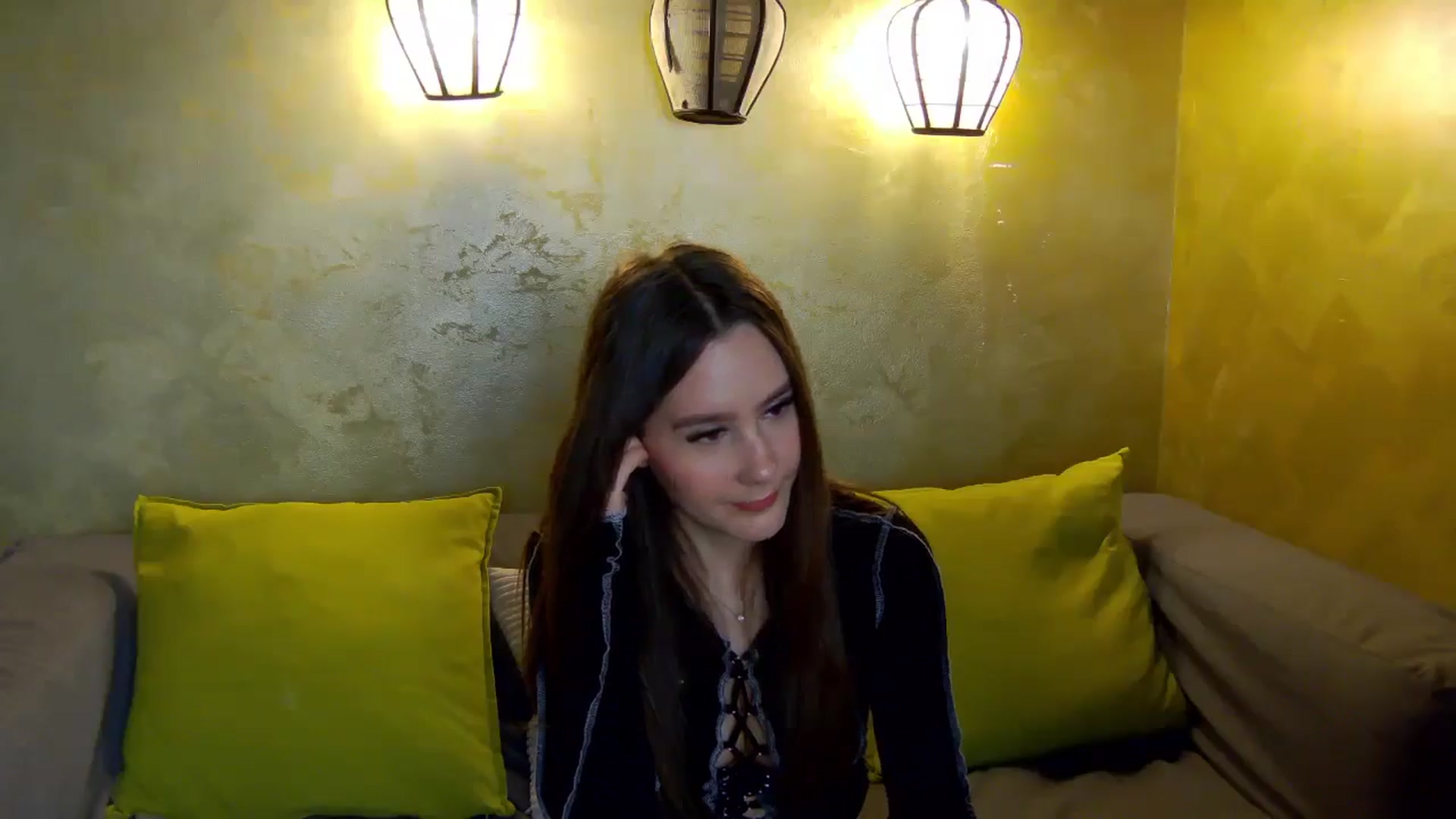 Gallery image thumbnail from Radiance's myfreecams stream on, 03/02/2026, 16:10 image 19 of 20