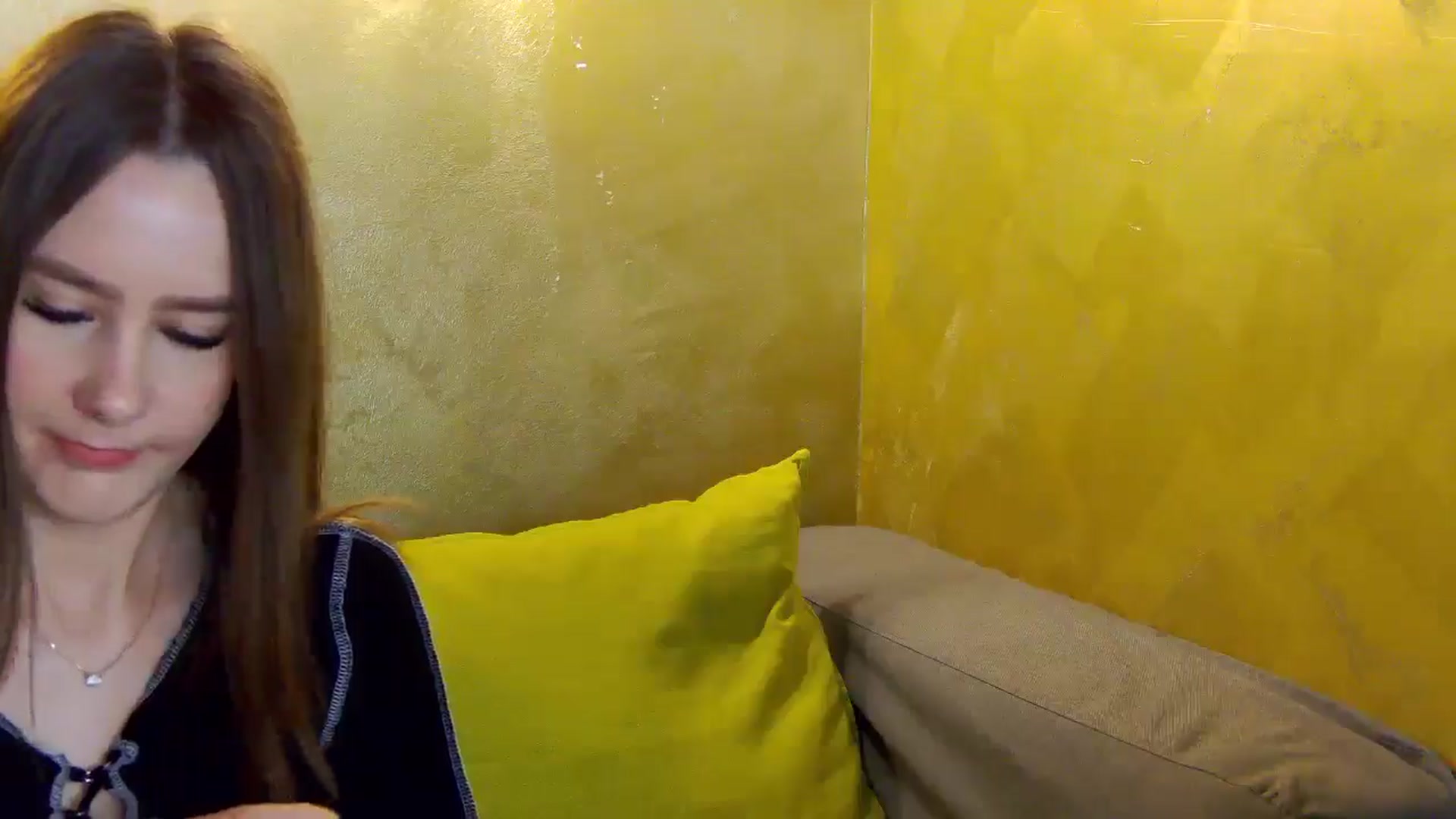 Gallery image thumbnail from Radiance's myfreecams stream on, 03/02/2026, 16:10 image 13 of 20