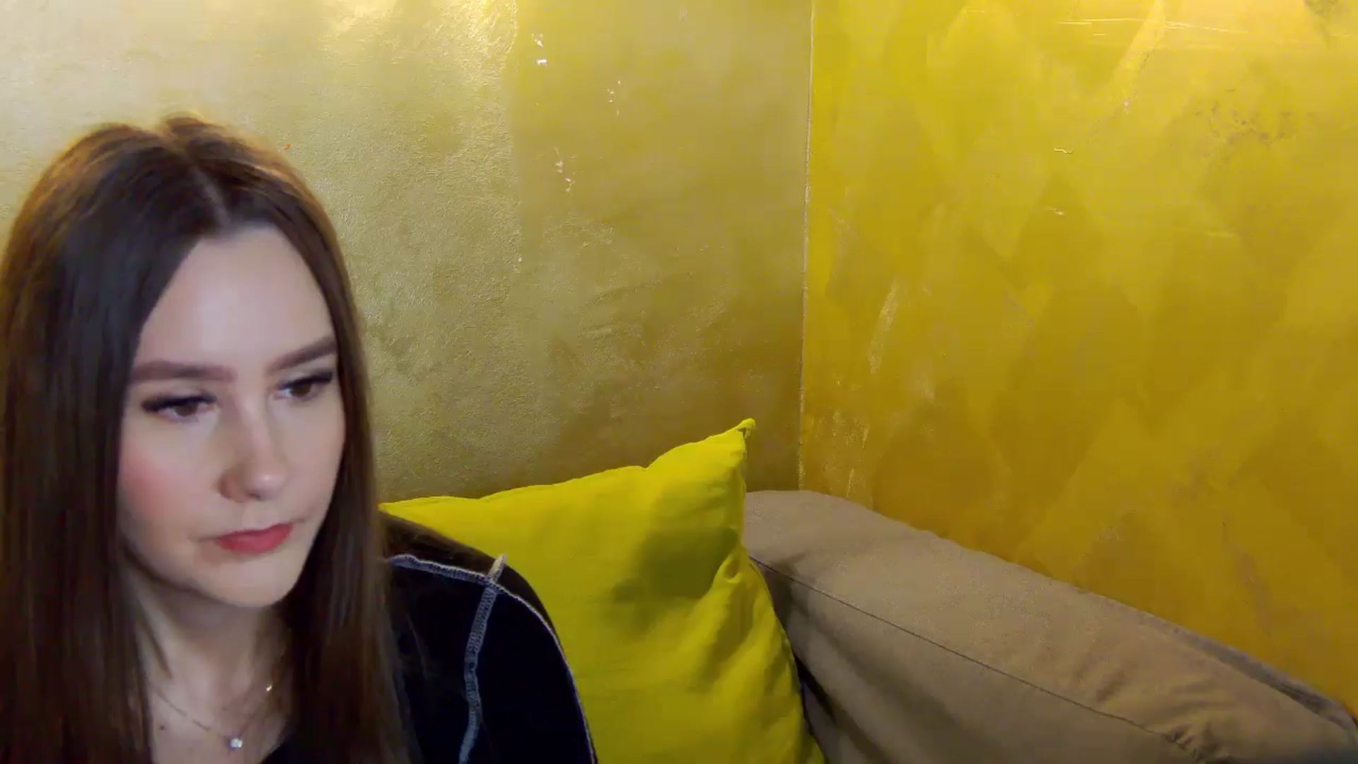 Gallery image thumbnail from Radiance's myfreecams stream on, 03/02/2026, 16:10 image 7 of 20