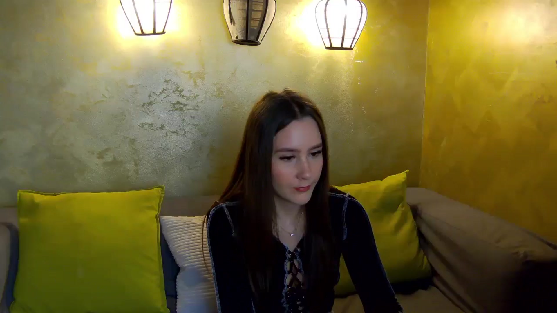 Gallery image thumbnail from Radiance's myfreecams stream on, 03/02/2026, 16:10 image 2 of 20
