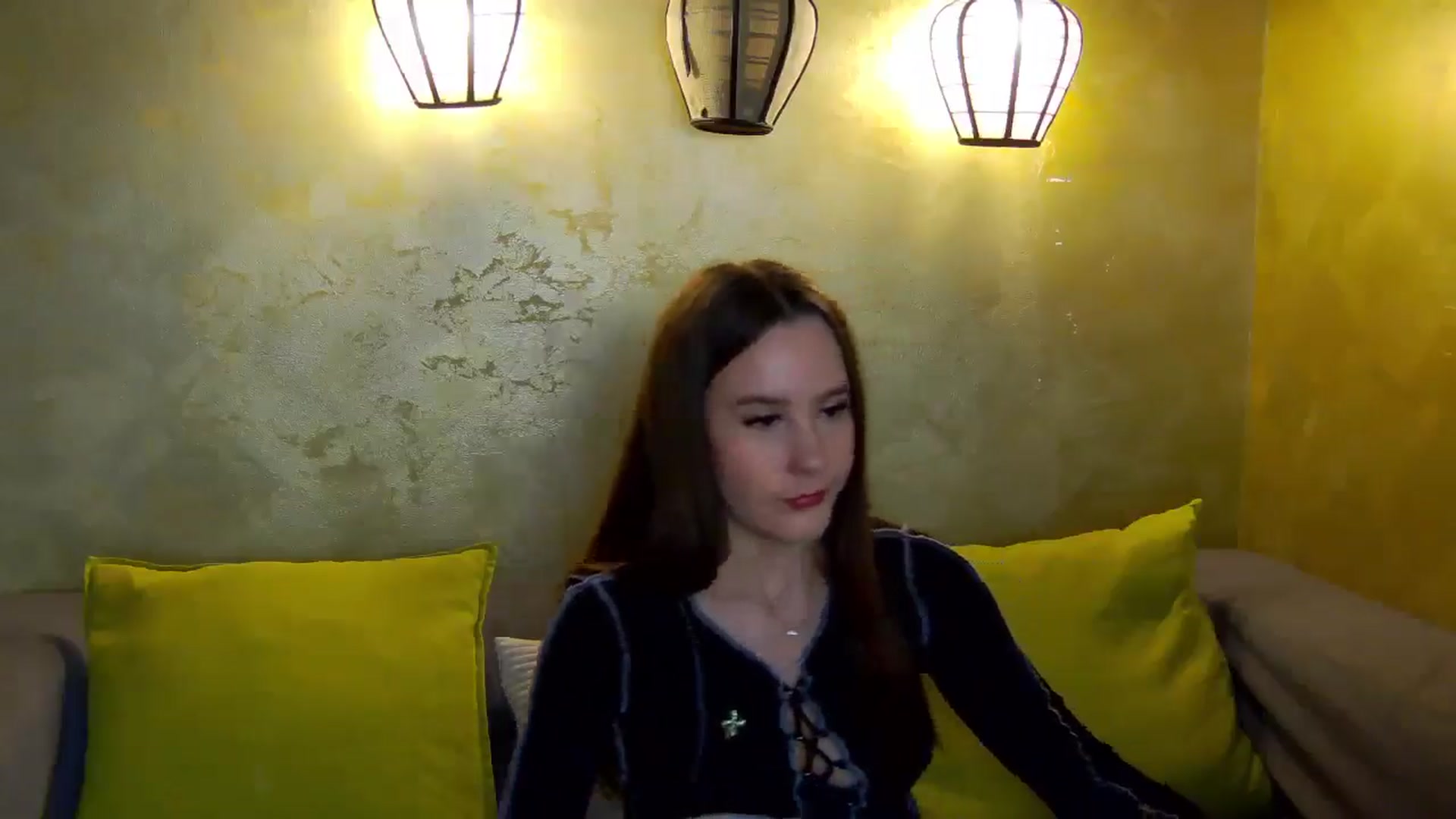Gallery image thumbnail from Radiance's myfreecams stream on, 03/02/2026, 18:36 image 2 of 20