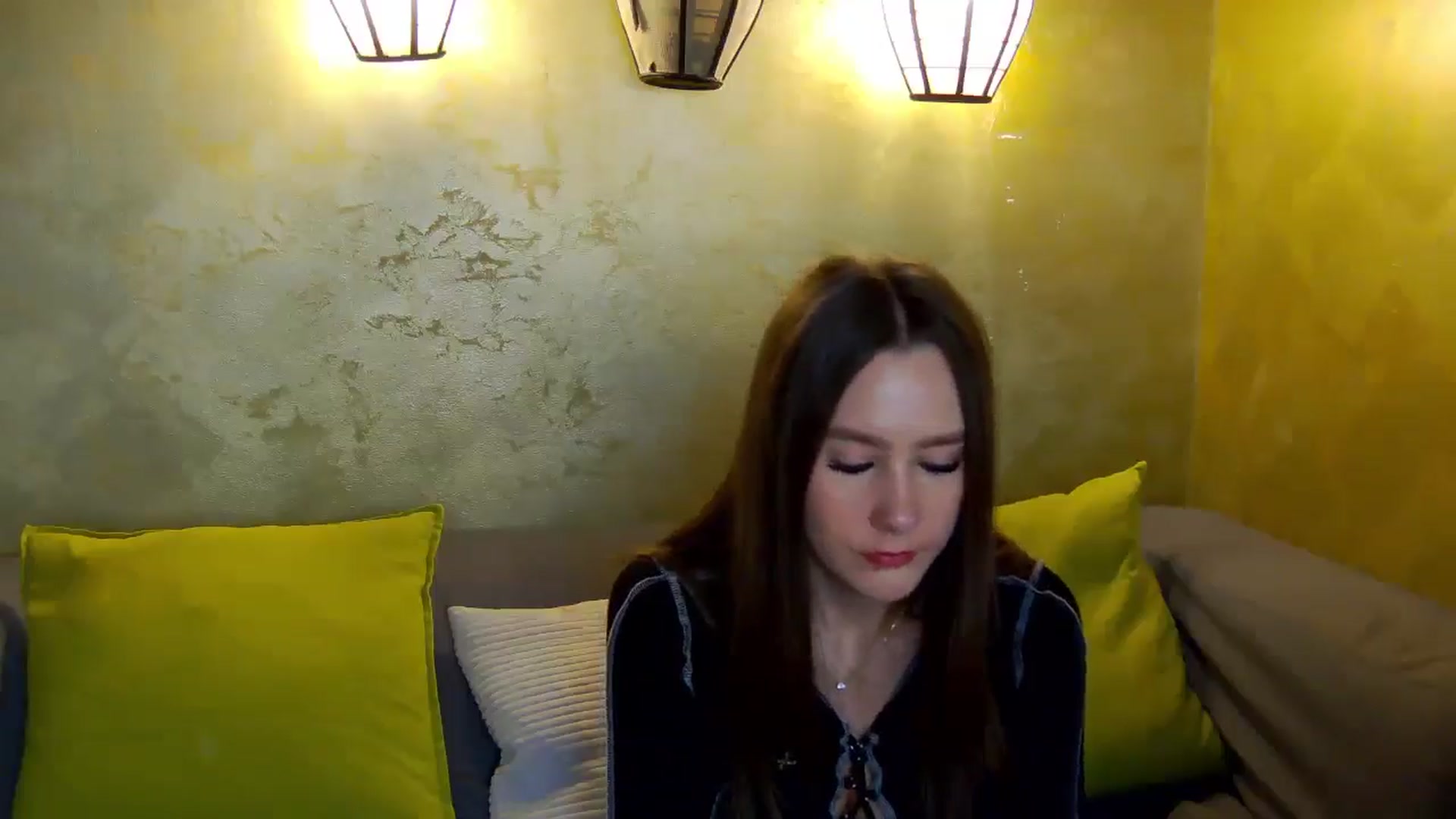 Gallery image thumbnail from Radiance's myfreecams stream on, 03/02/2026, 19:25 image 12 of 20