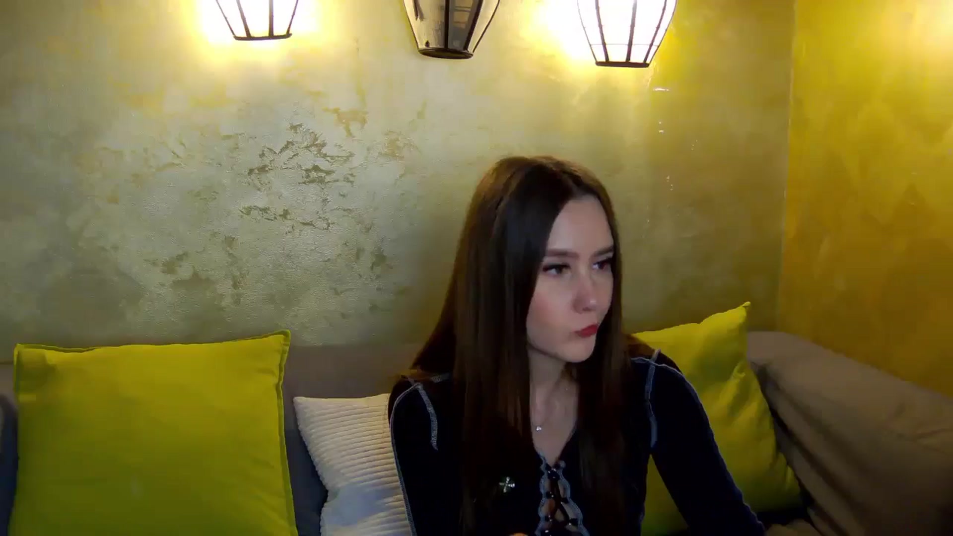 Gallery image thumbnail from Radiance's myfreecams stream on, 03/02/2026, 19:25 image 13 of 20