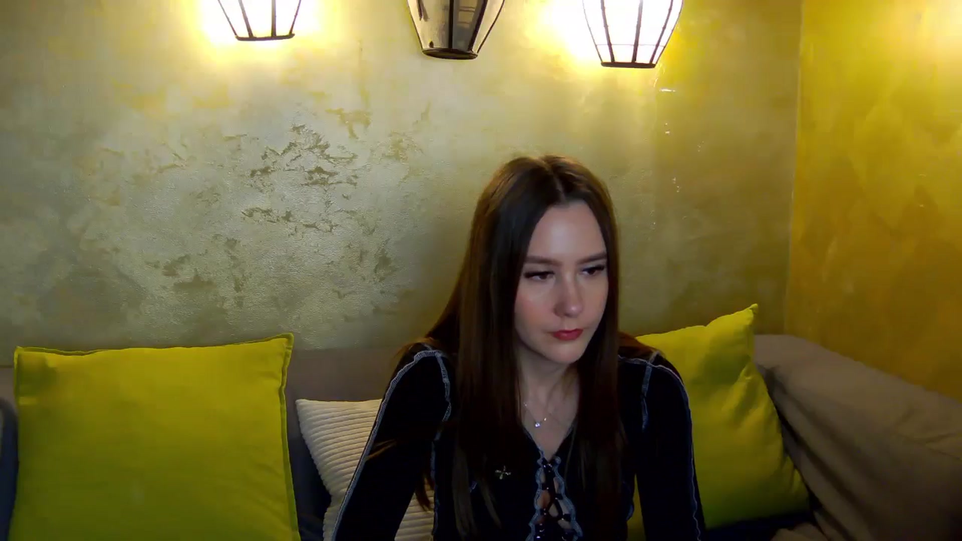 Gallery image thumbnail from Radiance's myfreecams stream on, 03/02/2026, 19:25 image 2 of 20