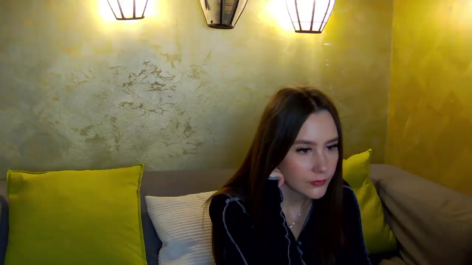 Gallery image thumbnail from Radiance's myfreecams stream on, 03/02/2026, 19:25 image 6 of 20
