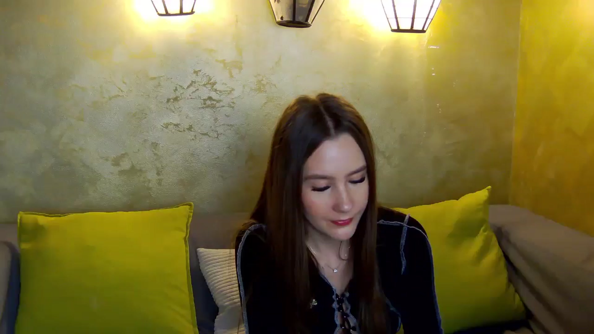 Gallery image thumbnail from Radiance's myfreecams stream on, 03/02/2026, 20:46 image 10 of 20
