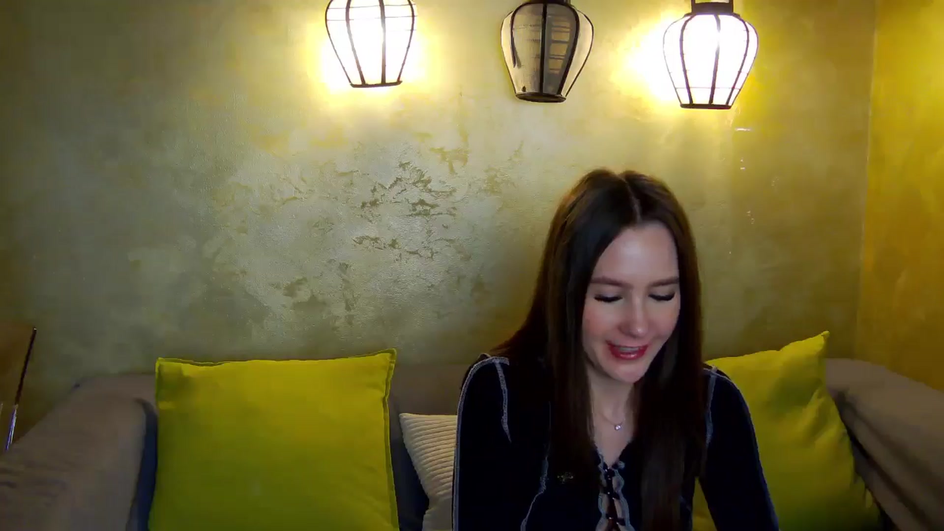 Gallery image thumbnail from Radiance's myfreecams stream on, 03/02/2026, 20:46 image 5 of 20