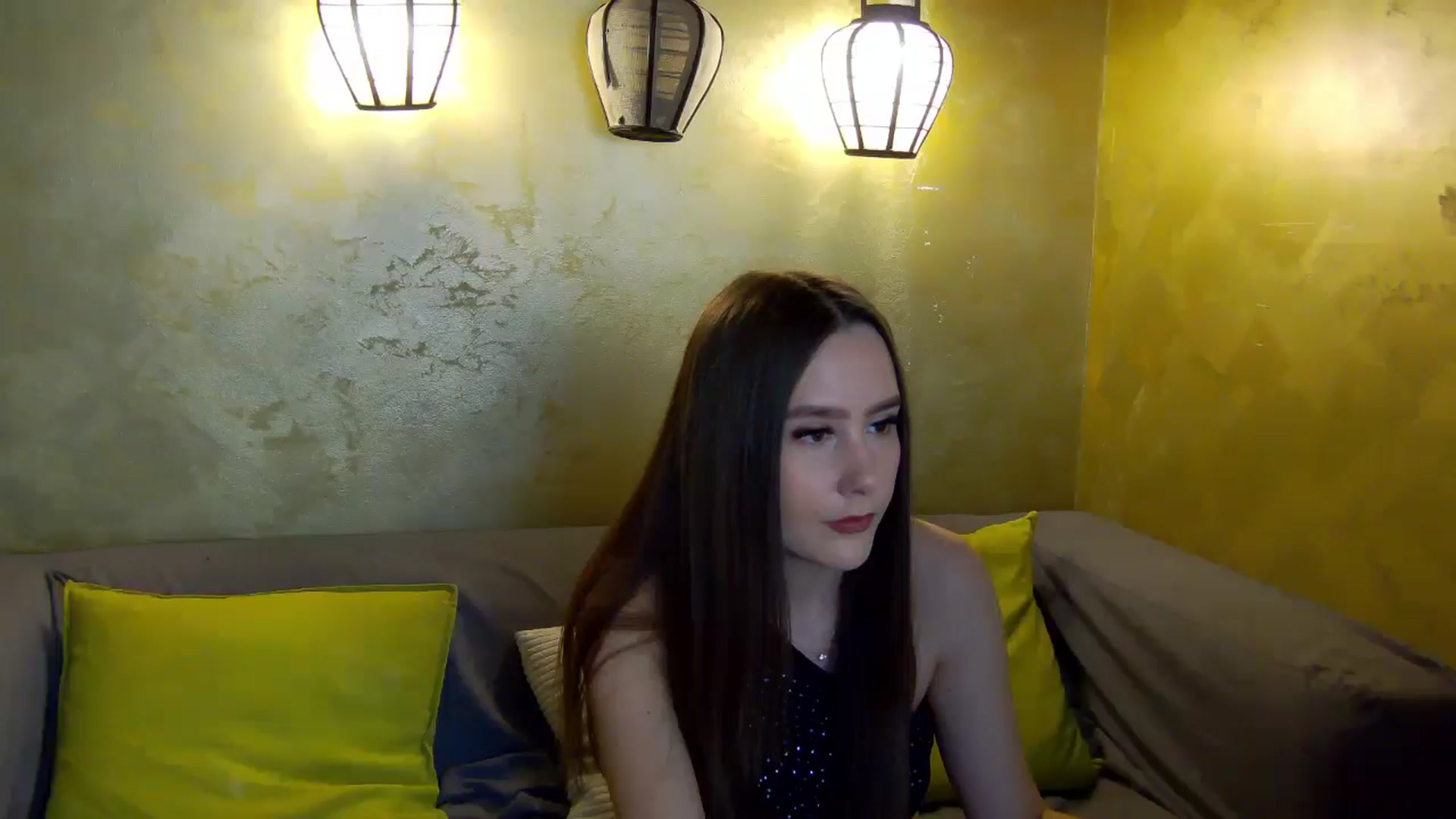 Gallery image thumbnail from Radiance's myfreecams stream on, 03/03/2026, 17:32 image 4 of 20