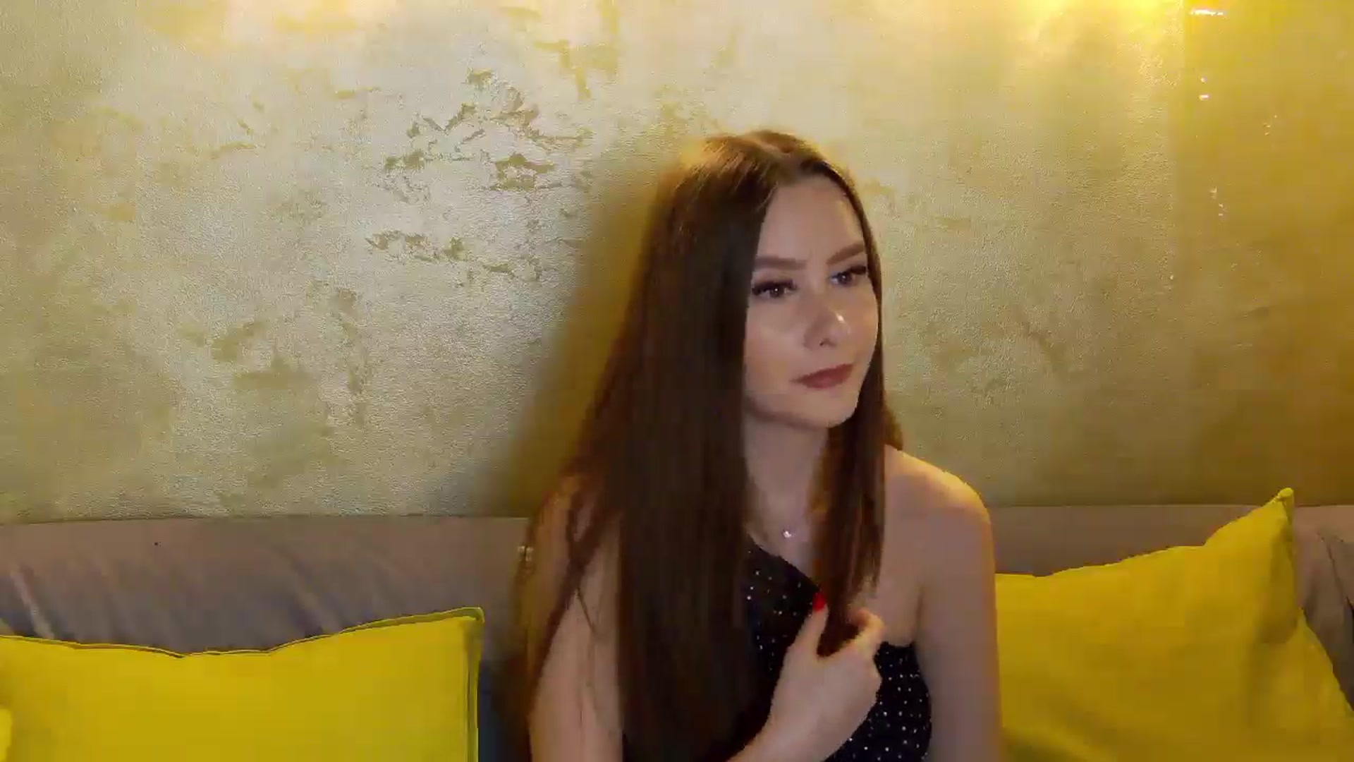 Gallery image thumbnail from Radiance's myfreecams stream on, 03/03/2026, 21:09 image 9 of 20