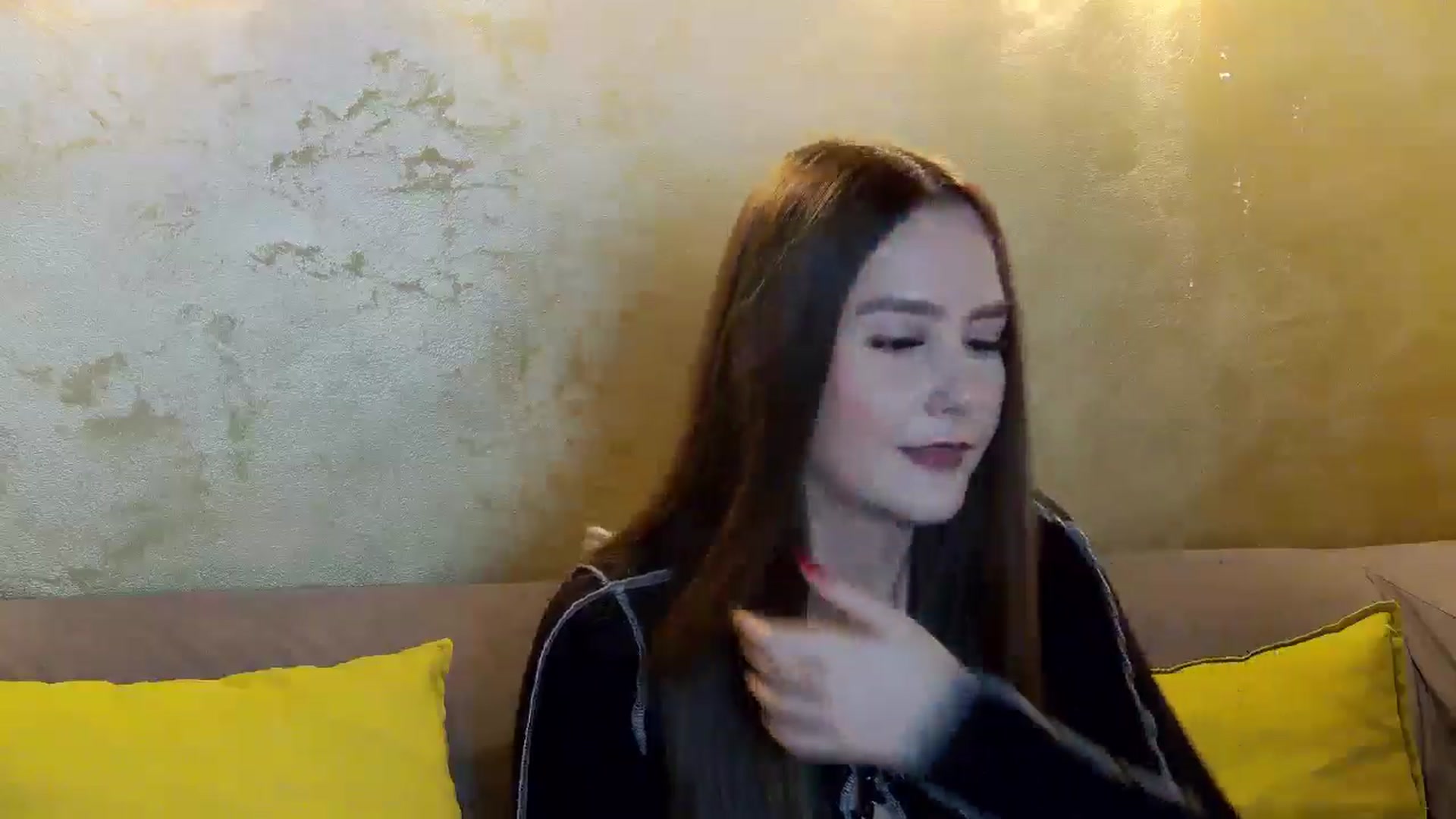 Gallery image thumbnail from Radiance's myfreecams stream on, 03/08/2026, 19:36 image 13 of 20