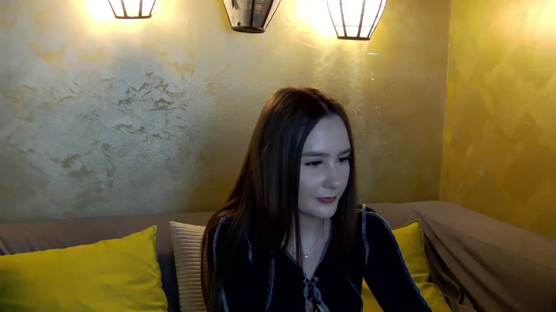 Gallery image thumbnail from Radiance's myfreecams stream on, 03/08/2026, 19:36 image 20 of 20