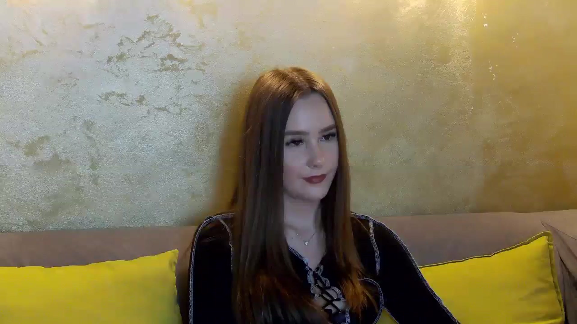 Gallery image thumbnail from Radiance's myfreecams stream on, 03/08/2026, 19:36 image 14 of 20