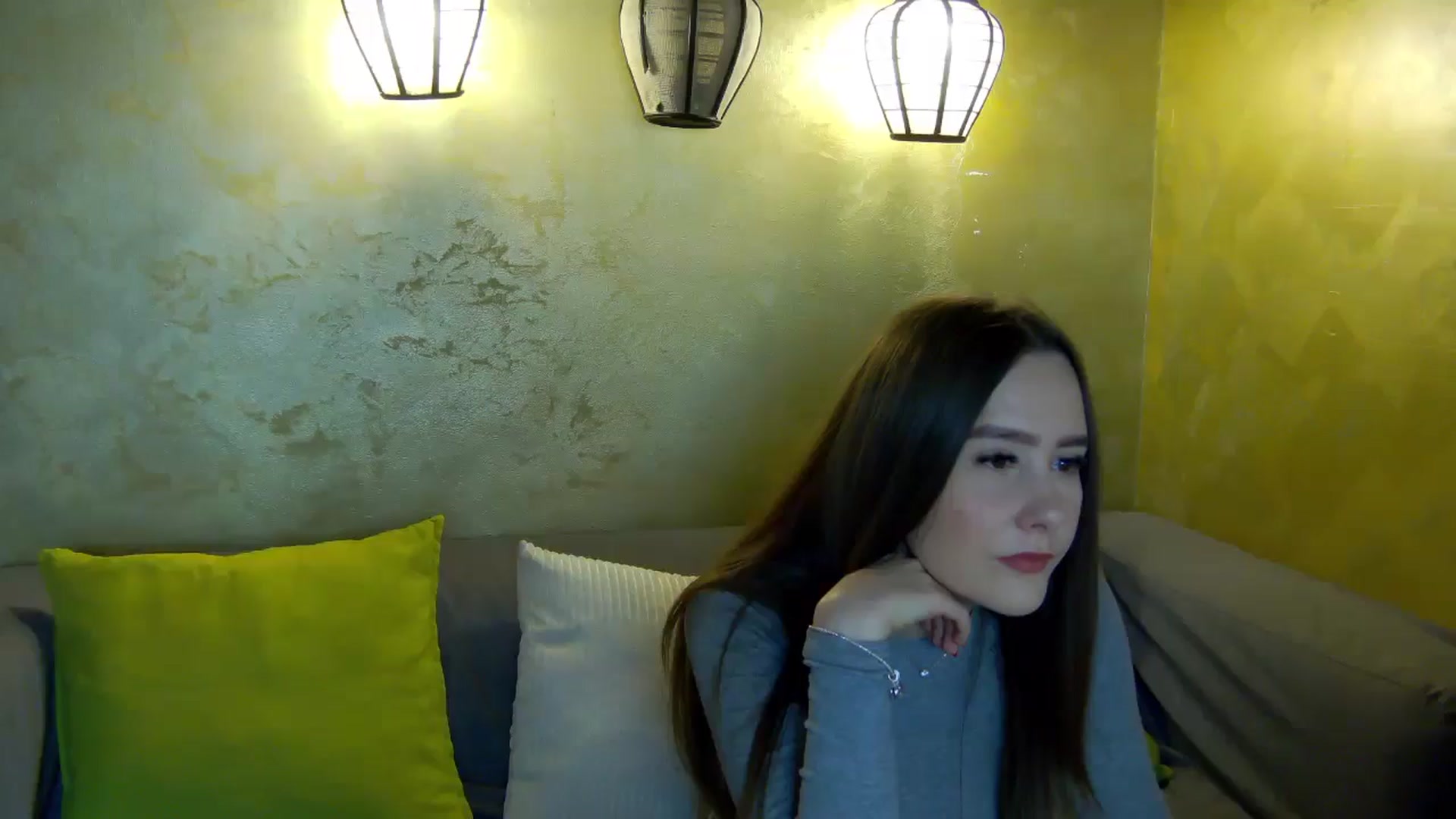 Gallery image thumbnail from Radiance's myfreecams stream on, 03/09/2026, 14:51 image 14 of 20