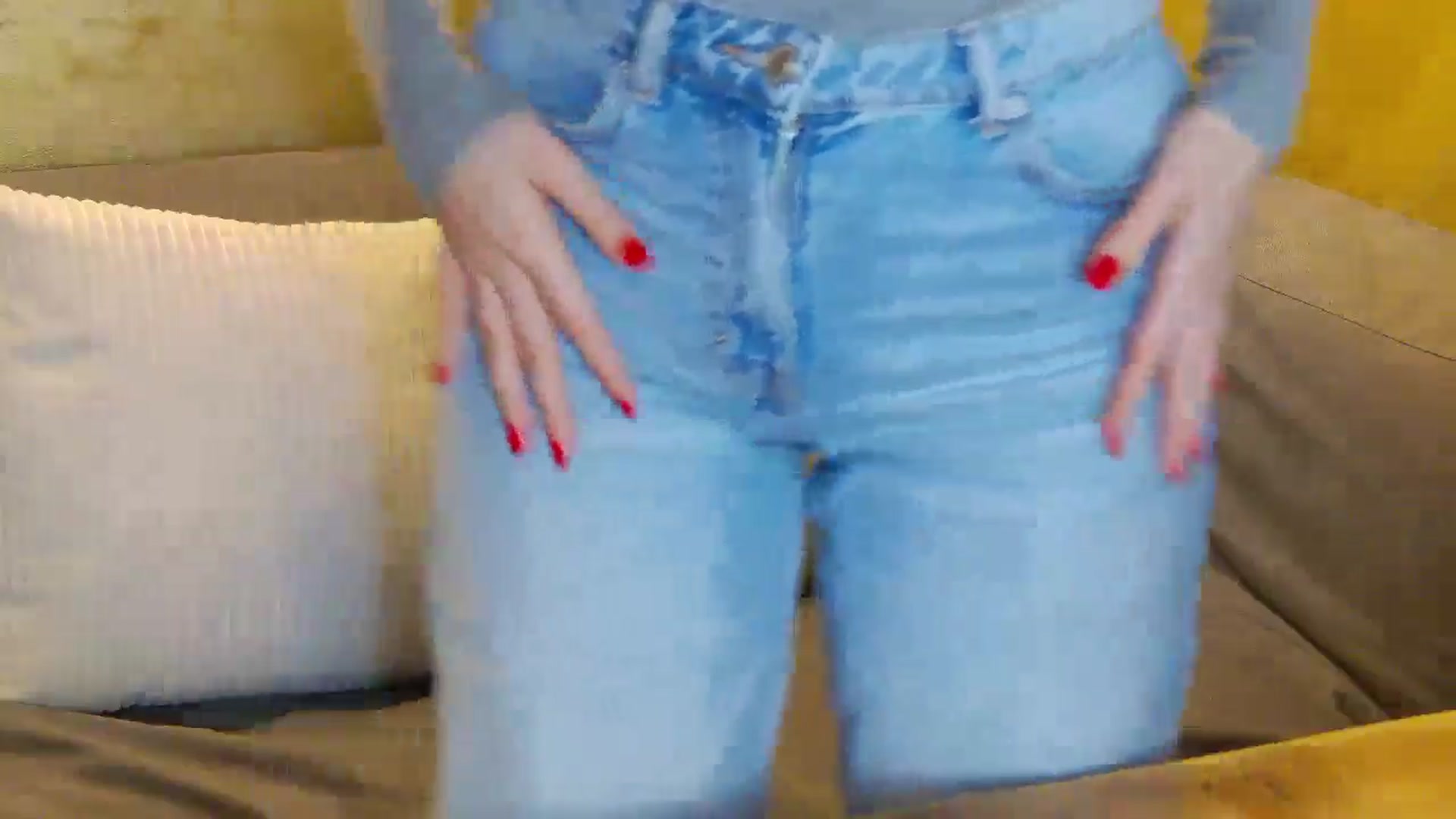 Gallery image thumbnail from Radiance's myfreecams stream on, 03/09/2026, 14:51 image 2 of 20