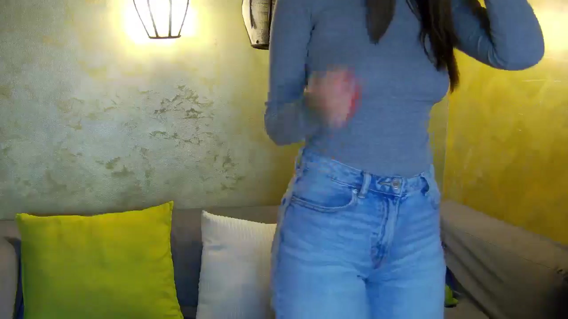 Gallery image thumbnail from Radiance's myfreecams stream on, 03/09/2026, 14:51 image 15 of 20