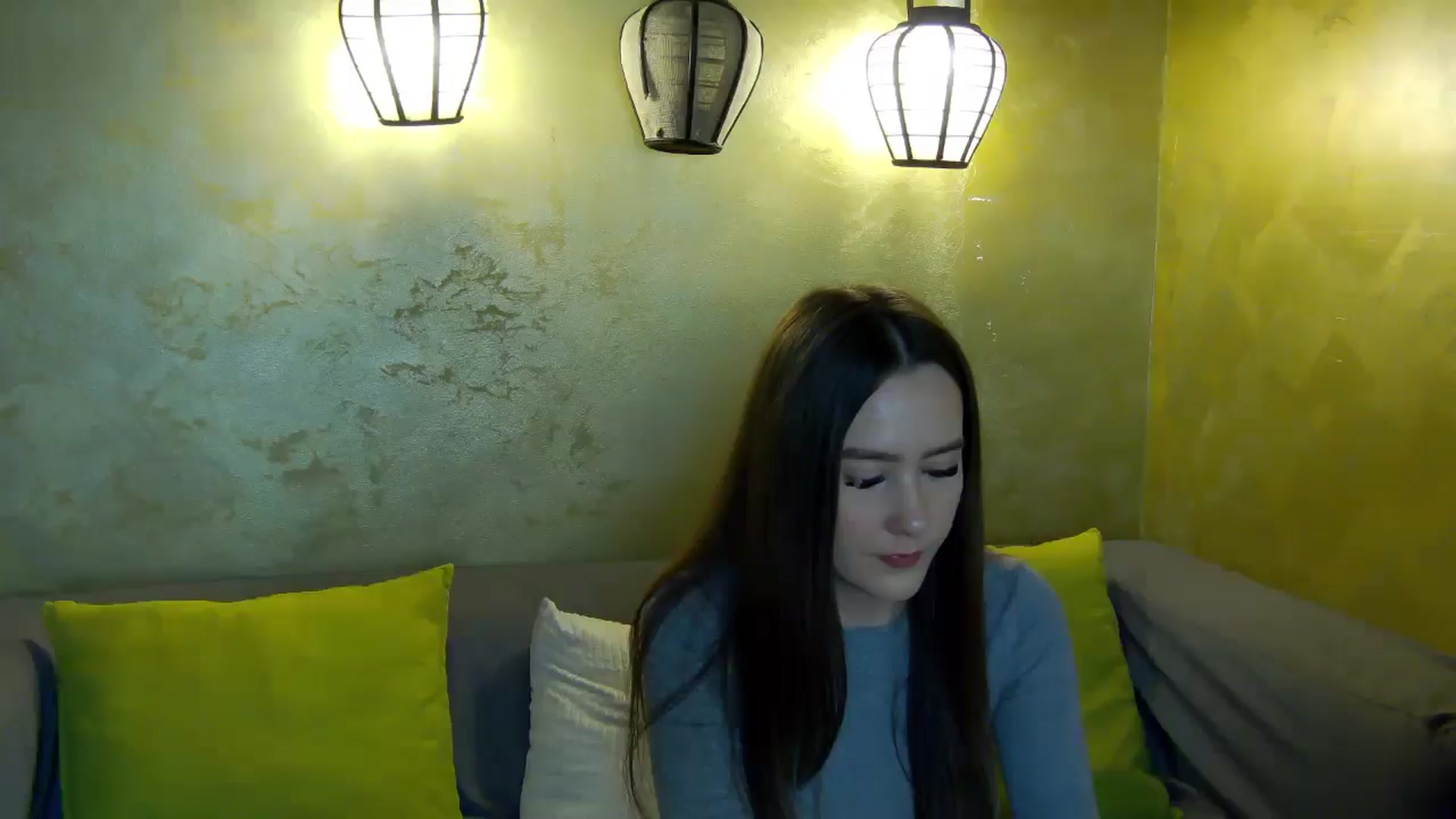 Gallery image thumbnail from Radiance's myfreecams stream on, 03/09/2026, 19:48 image 5 of 20