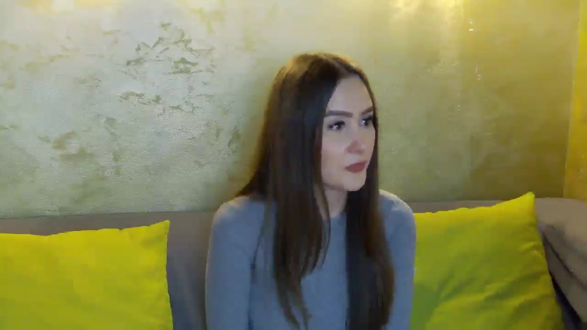 Gallery image thumbnail from Radiance's myfreecams stream on, 03/09/2026, 19:48 image 14 of 20