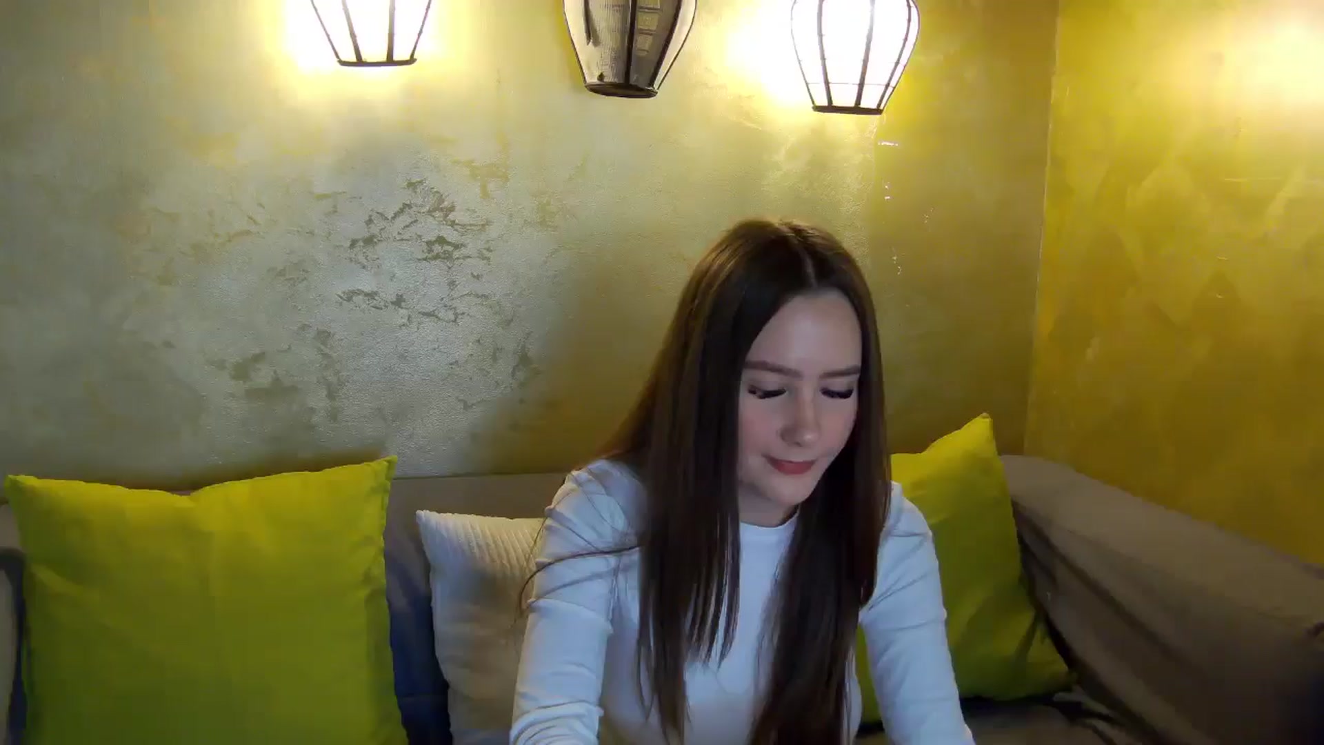 Gallery image thumbnail from Radiance's myfreecams stream on, 03/11/2026, 16:05 image 8 of 20
