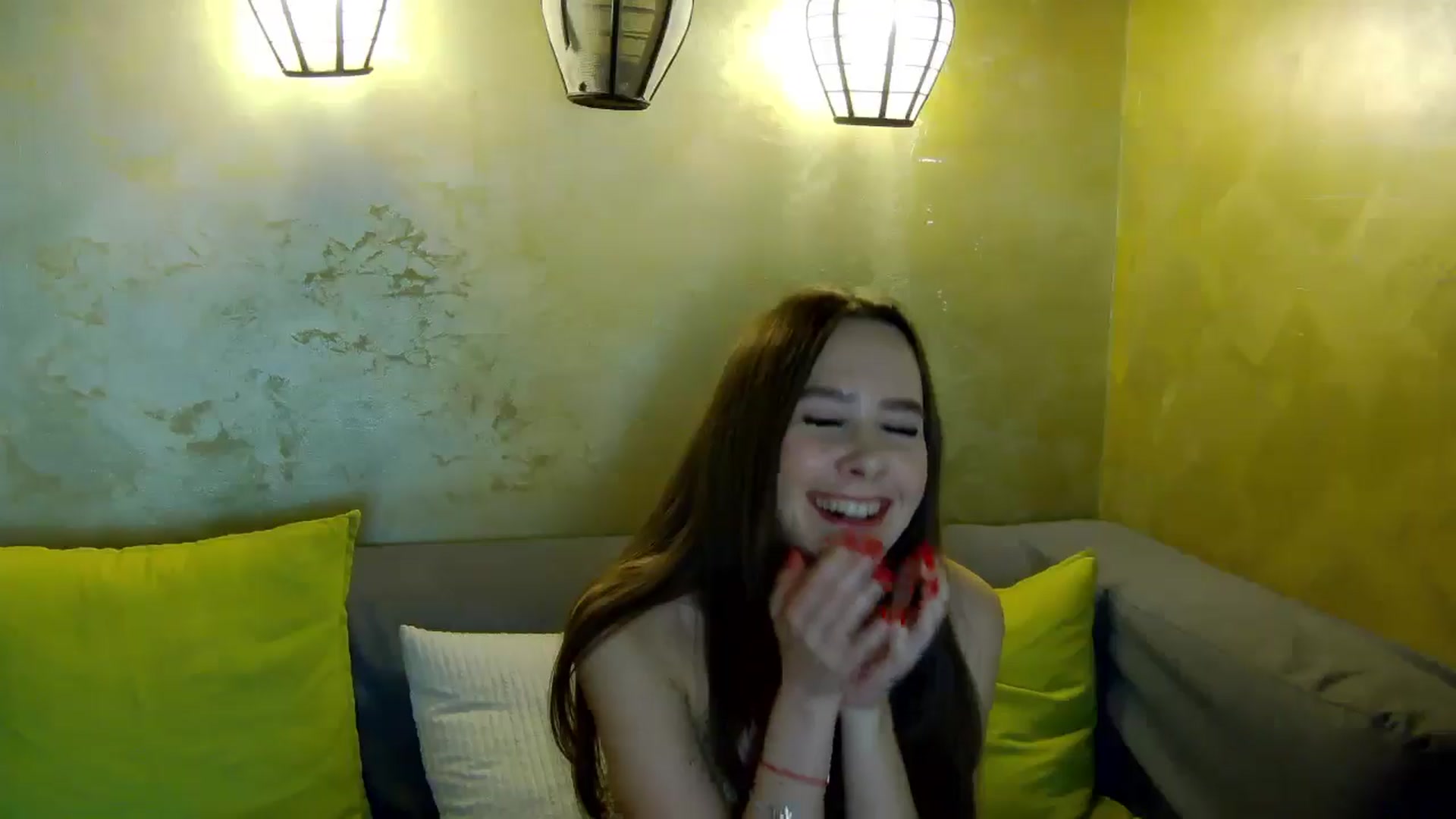 Gallery image thumbnail from Radiance's myfreecams stream on, 03/12/2026, 16:39 image 16 of 20