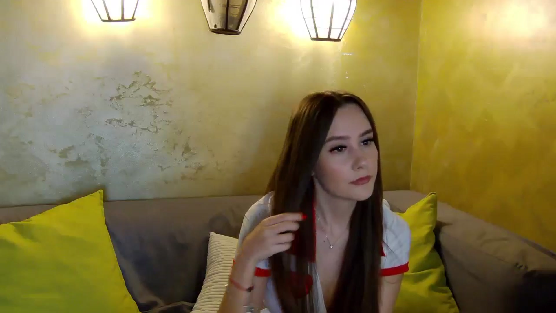 Gallery image thumbnail from Radiance's myfreecams stream on, 03/14/2026, 20:04 image 11 of 20