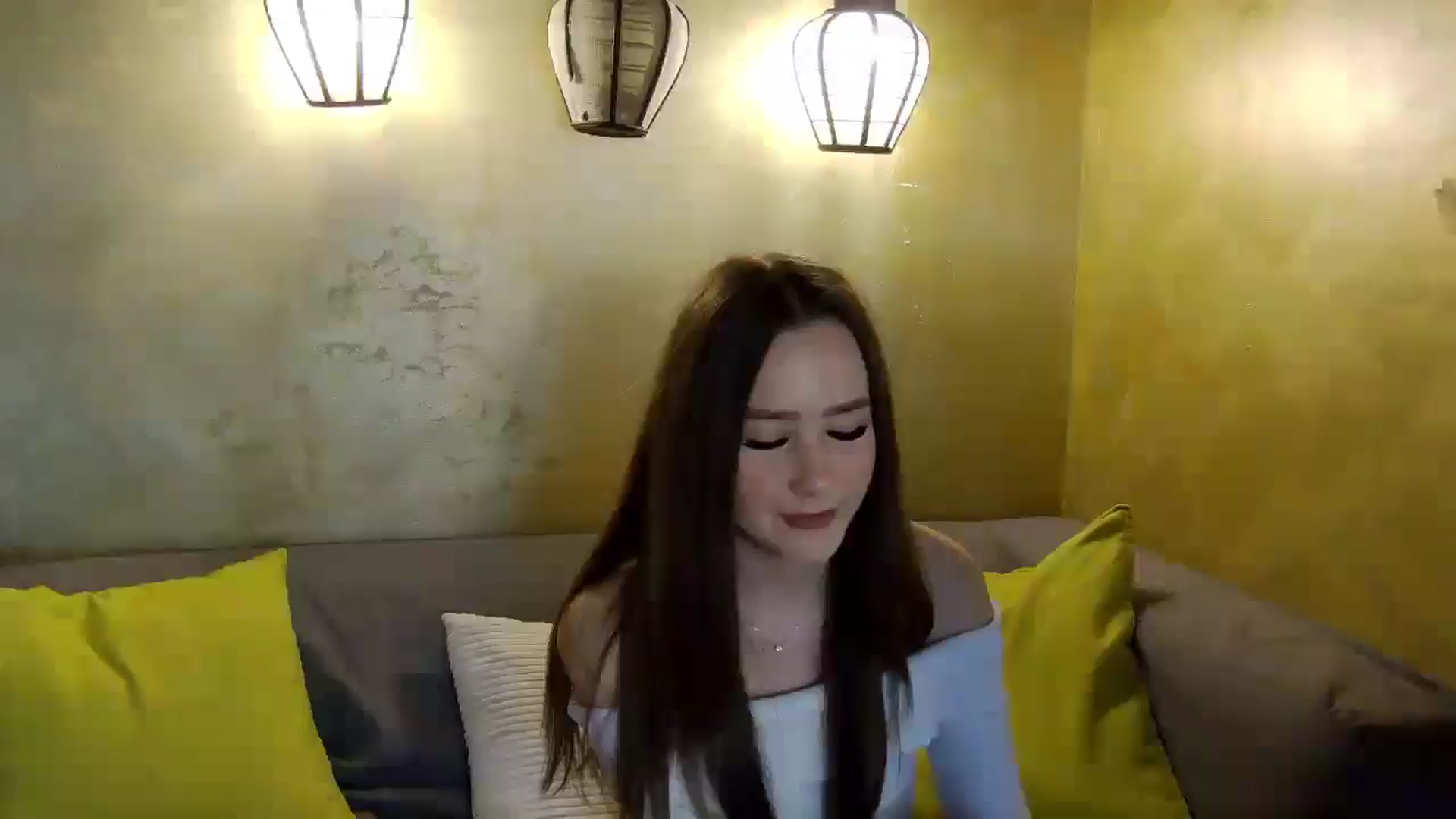 Gallery image thumbnail from Radiance's myfreecams stream on, 03/15/2026, 15:55 image 16 of 20