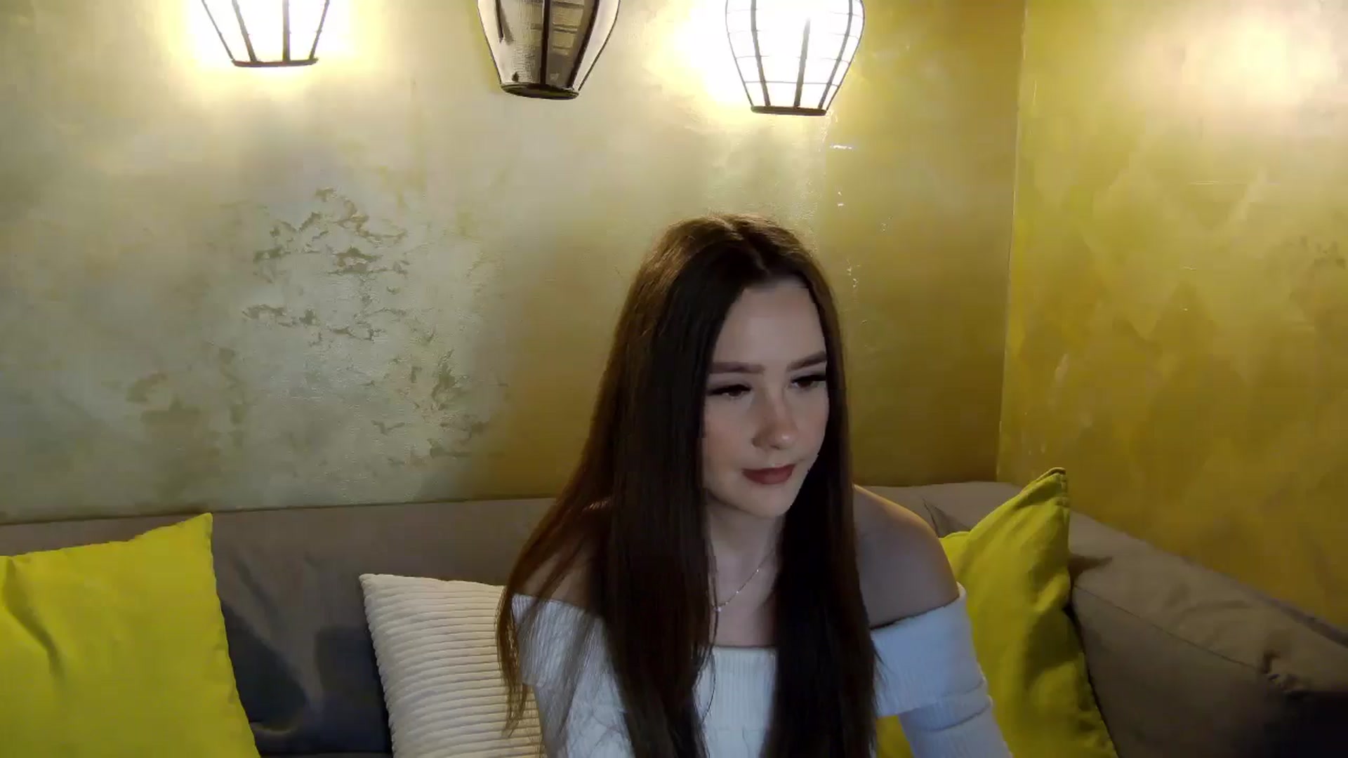 Gallery image thumbnail from Radiance's myfreecams stream on, 03/15/2026, 15:55 image 2 of 20