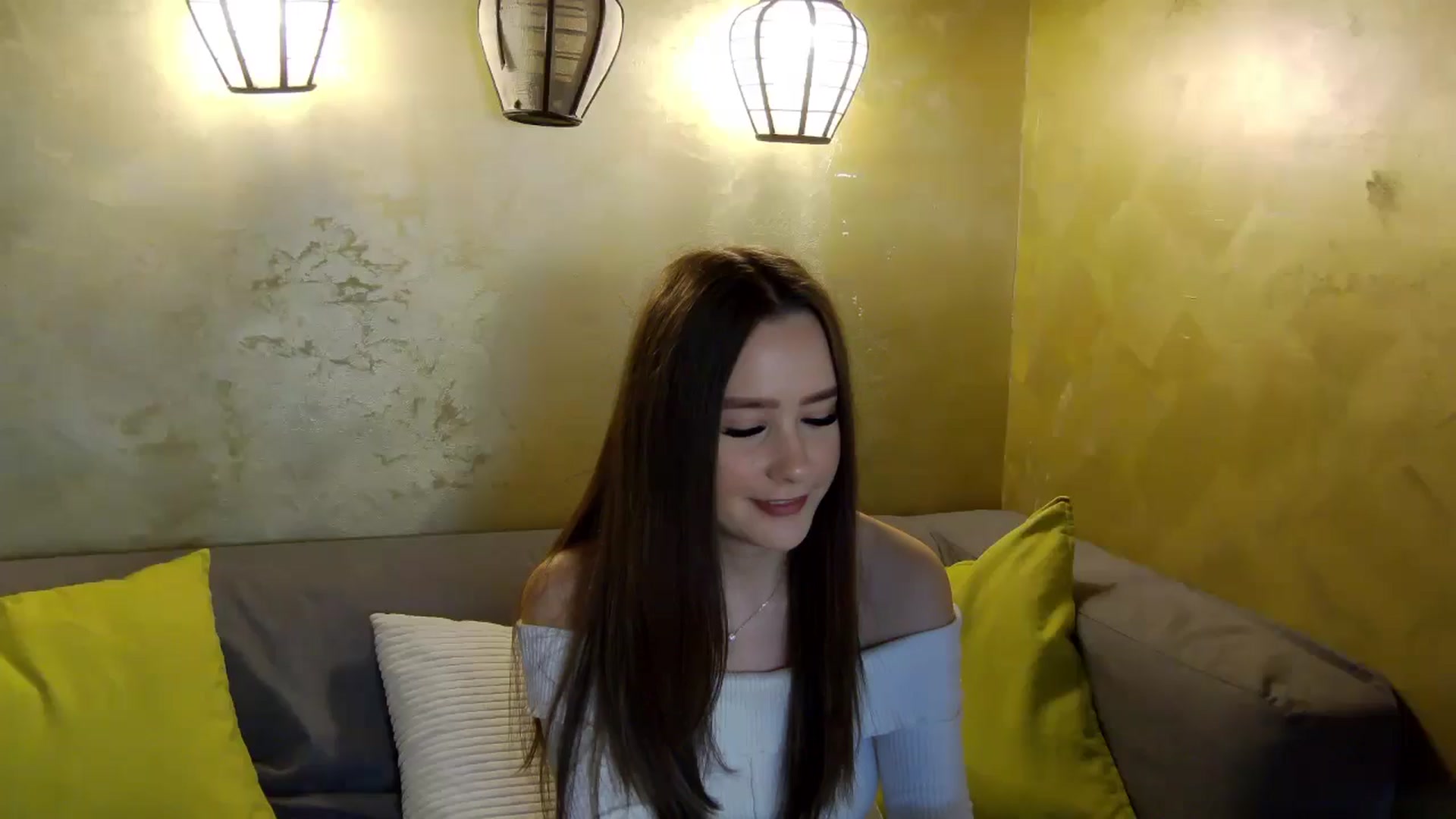 Gallery image thumbnail from Radiance's myfreecams stream on, 03/15/2026, 15:55 image 10 of 20