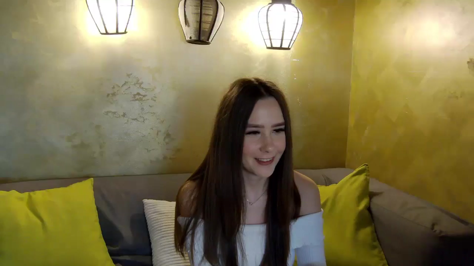 Gallery image thumbnail from Radiance's myfreecams stream on, 03/15/2026, 15:55 image 14 of 20