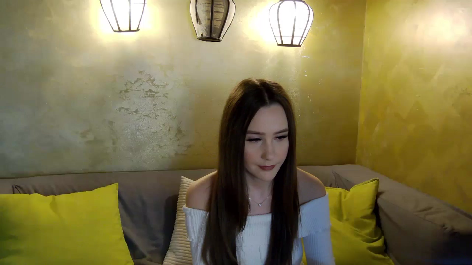 Gallery image thumbnail from Radiance's myfreecams stream on, 03/15/2026, 18:35 image 1 of 20