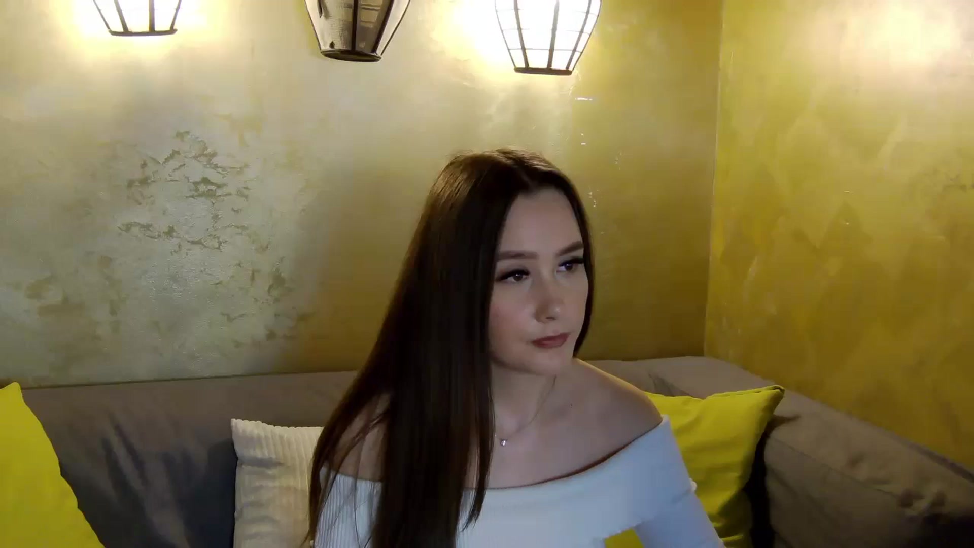 Gallery image thumbnail from Radiance's myfreecams stream on, 03/15/2026, 20:41 image 9 of 20