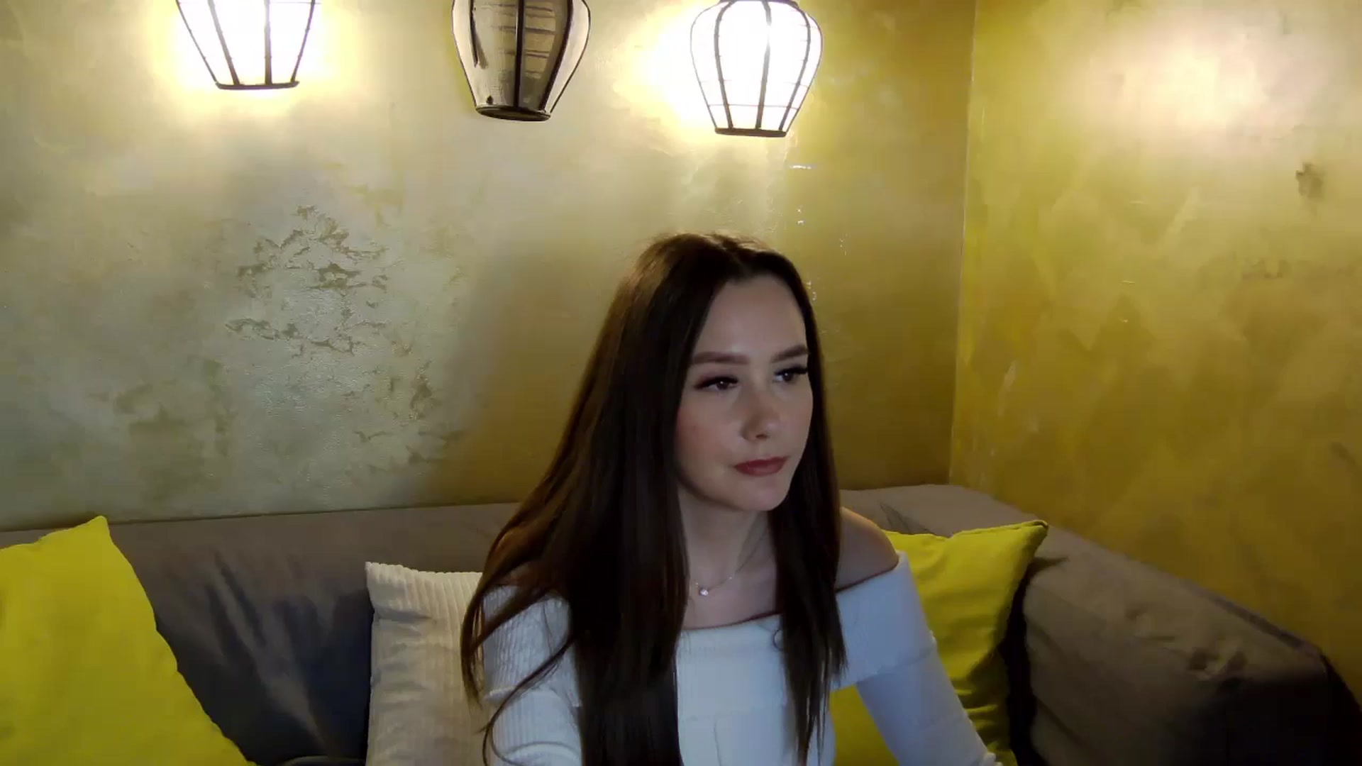 Gallery image thumbnail from Radiance's myfreecams stream on, 03/15/2026, 20:41 image 12 of 20