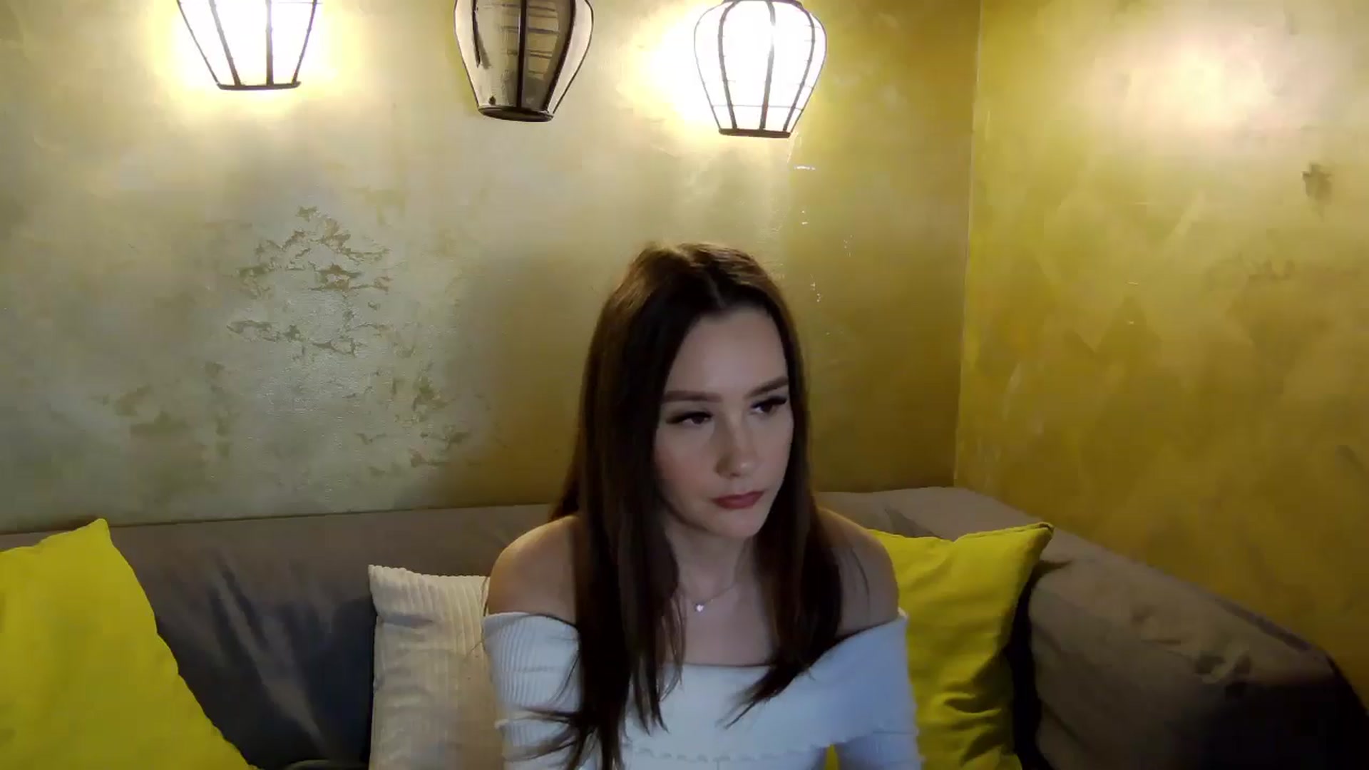 Gallery image thumbnail from Radiance's myfreecams stream on, 03/15/2026, 20:41 image 19 of 20
