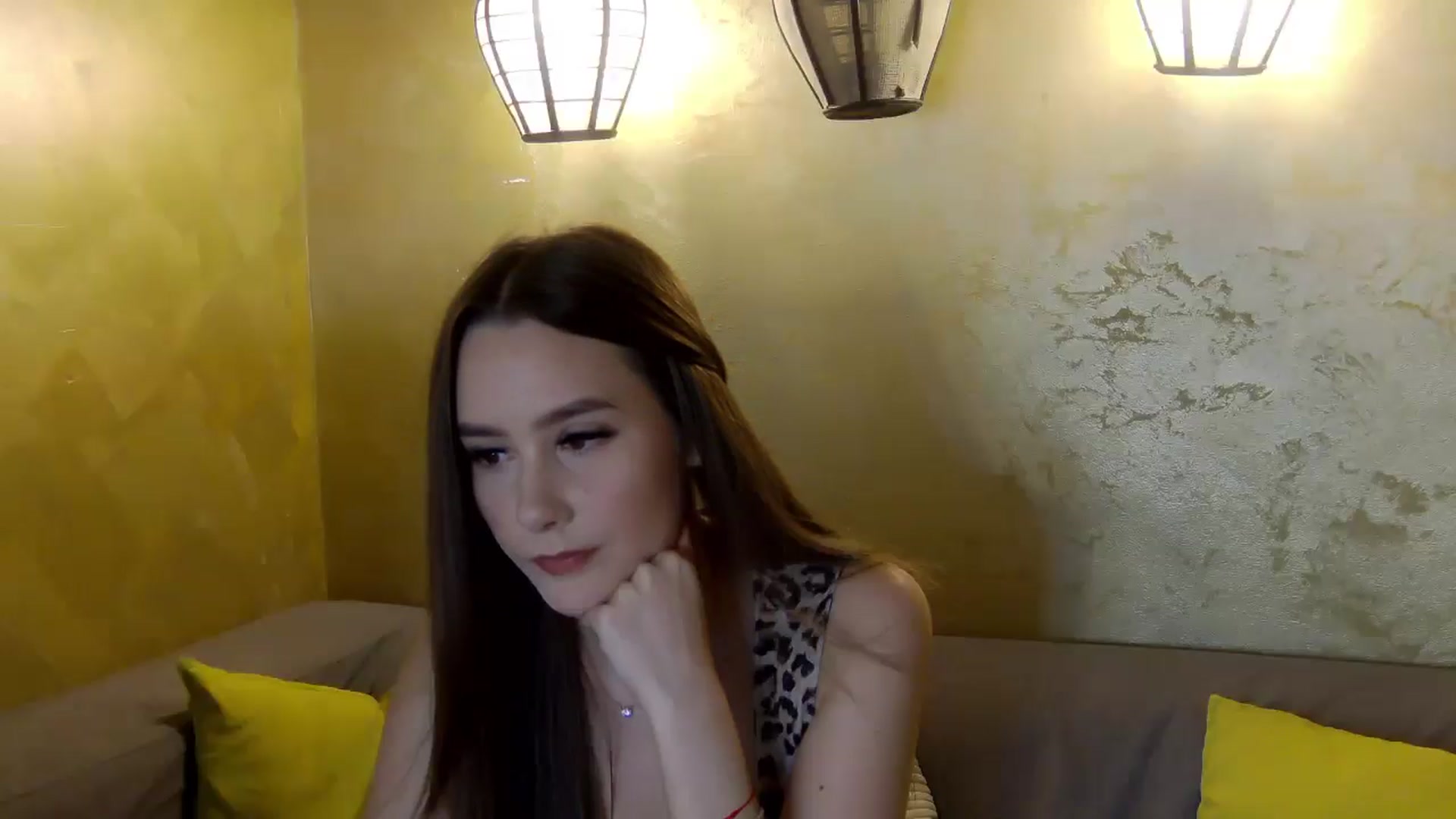 Gallery image thumbnail from Radiance's myfreecams stream on, 03/22/2026, 21:27 image 15 of 20