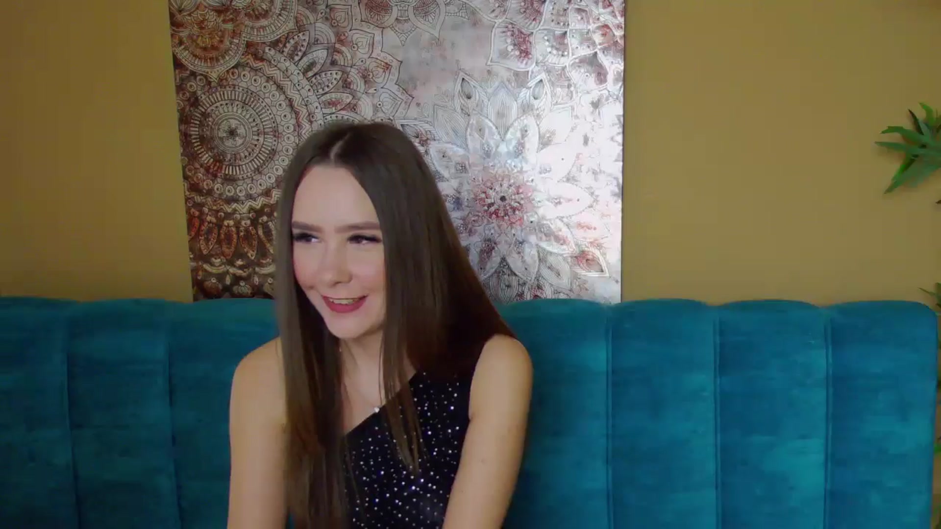 Gallery image thumbnail from Radiance's myfreecams stream on, 03/23/2026, 15:56 image 2 of 20