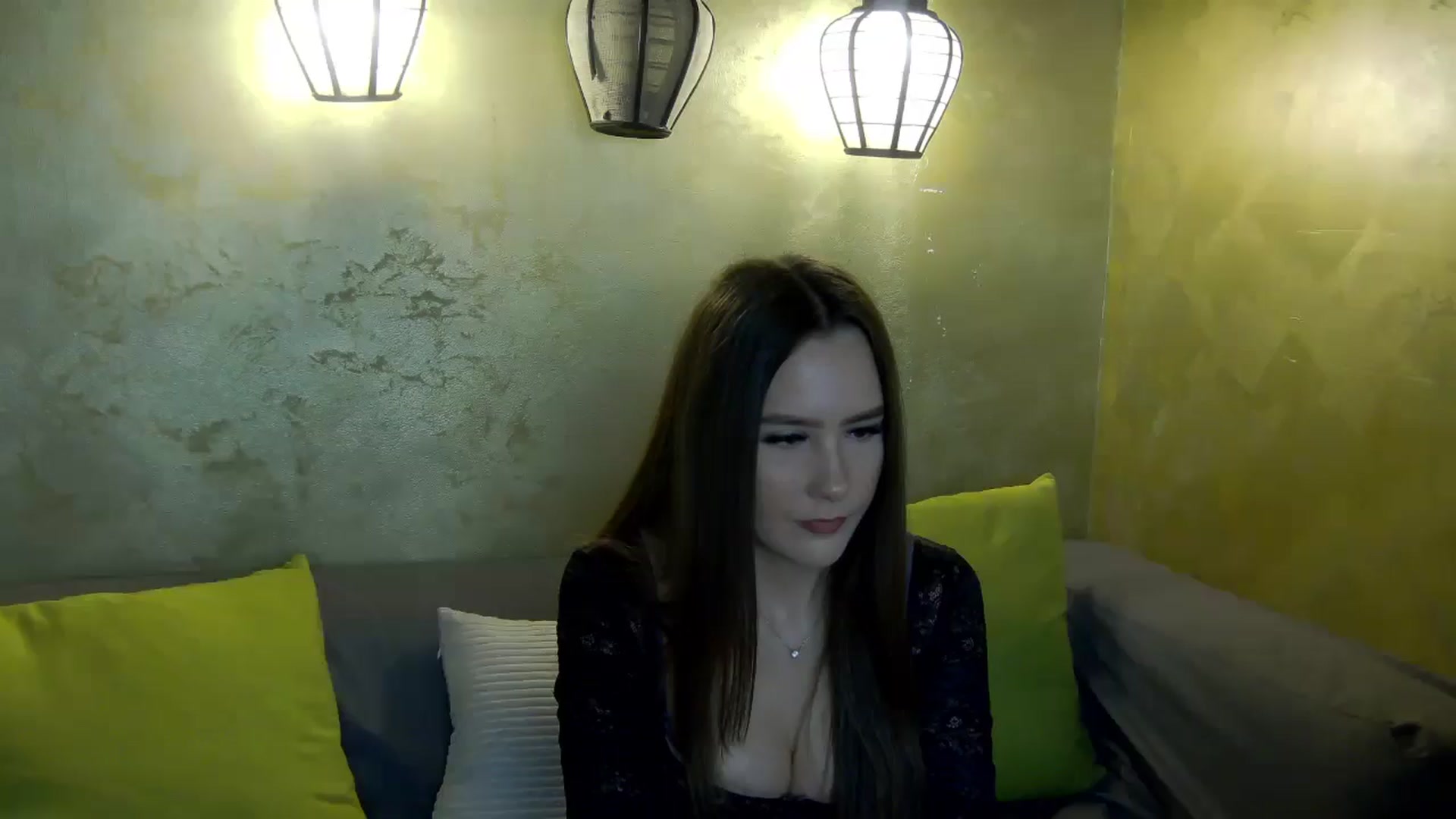 Gallery image thumbnail from Radiance's myfreecams stream on, 03/28/2026, 13:53 image 7 of 20