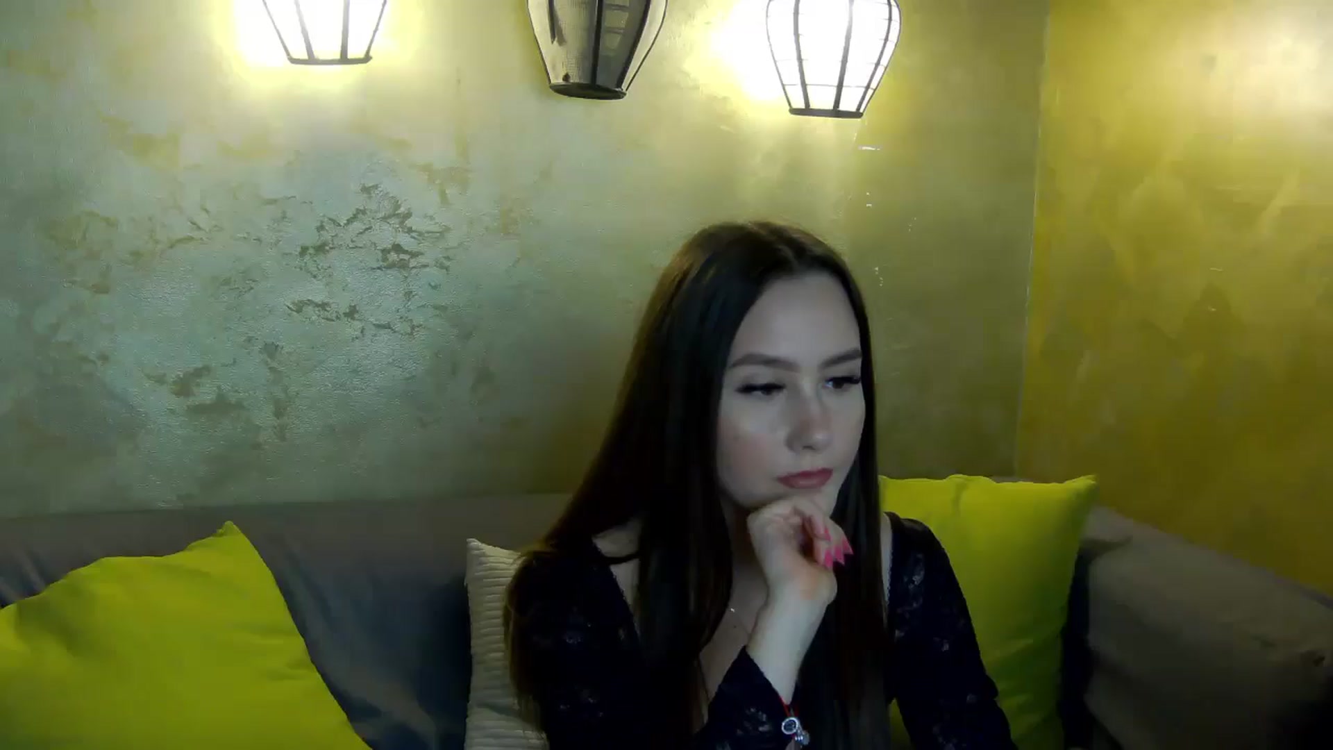 Gallery image thumbnail from Radiance's myfreecams stream on, 03/28/2026, 17:43 image 14 of 20