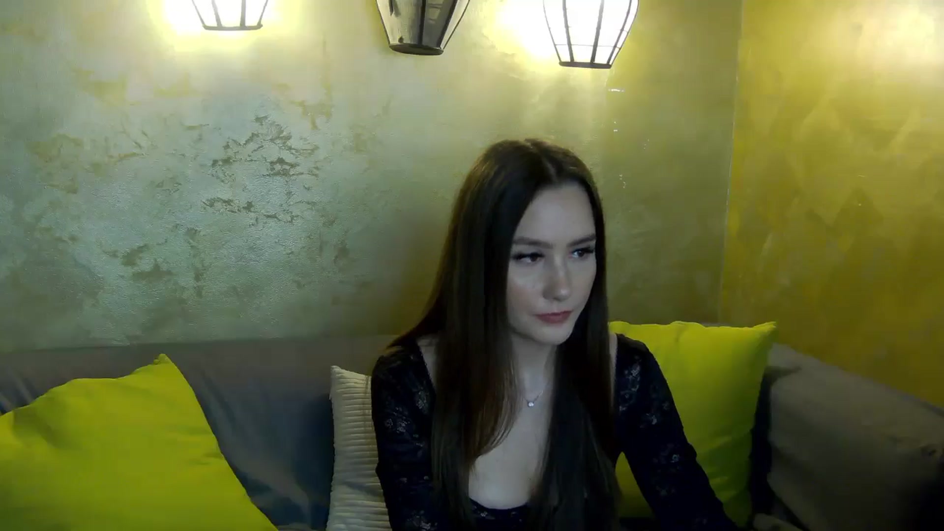Gallery image thumbnail from Radiance's myfreecams stream on, 03/28/2026, 17:43 image 2 of 20