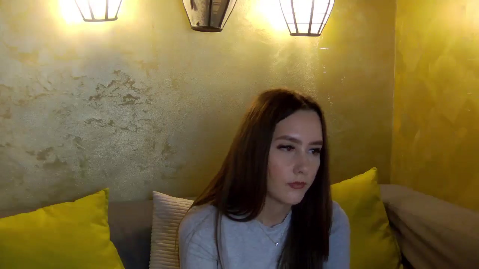 Gallery image thumbnail from Radiance's myfreecams stream on, 03/31/2026, 19:16 image 15 of 20