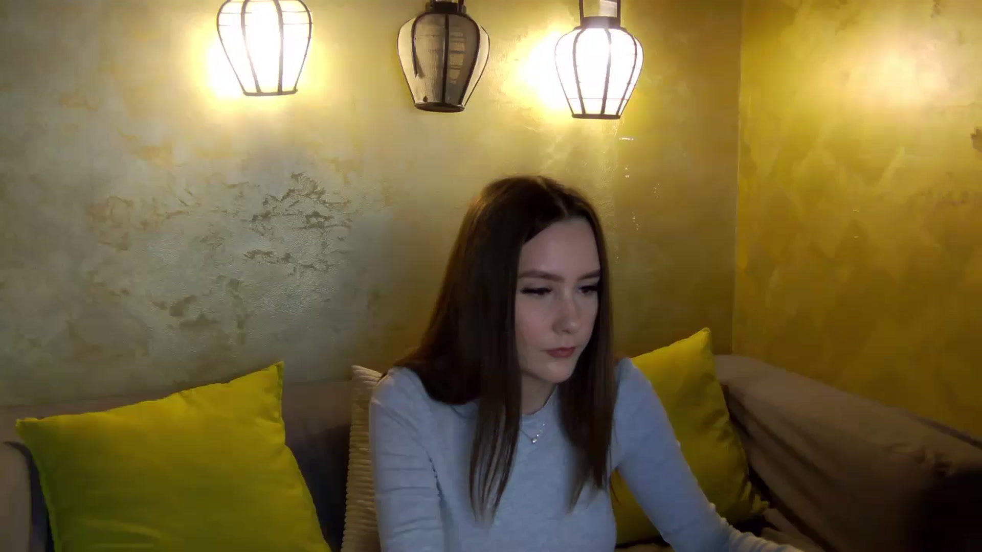 Gallery image thumbnail from Radiance's myfreecams stream on, 03/31/2026, 19:16 image 1 of 20